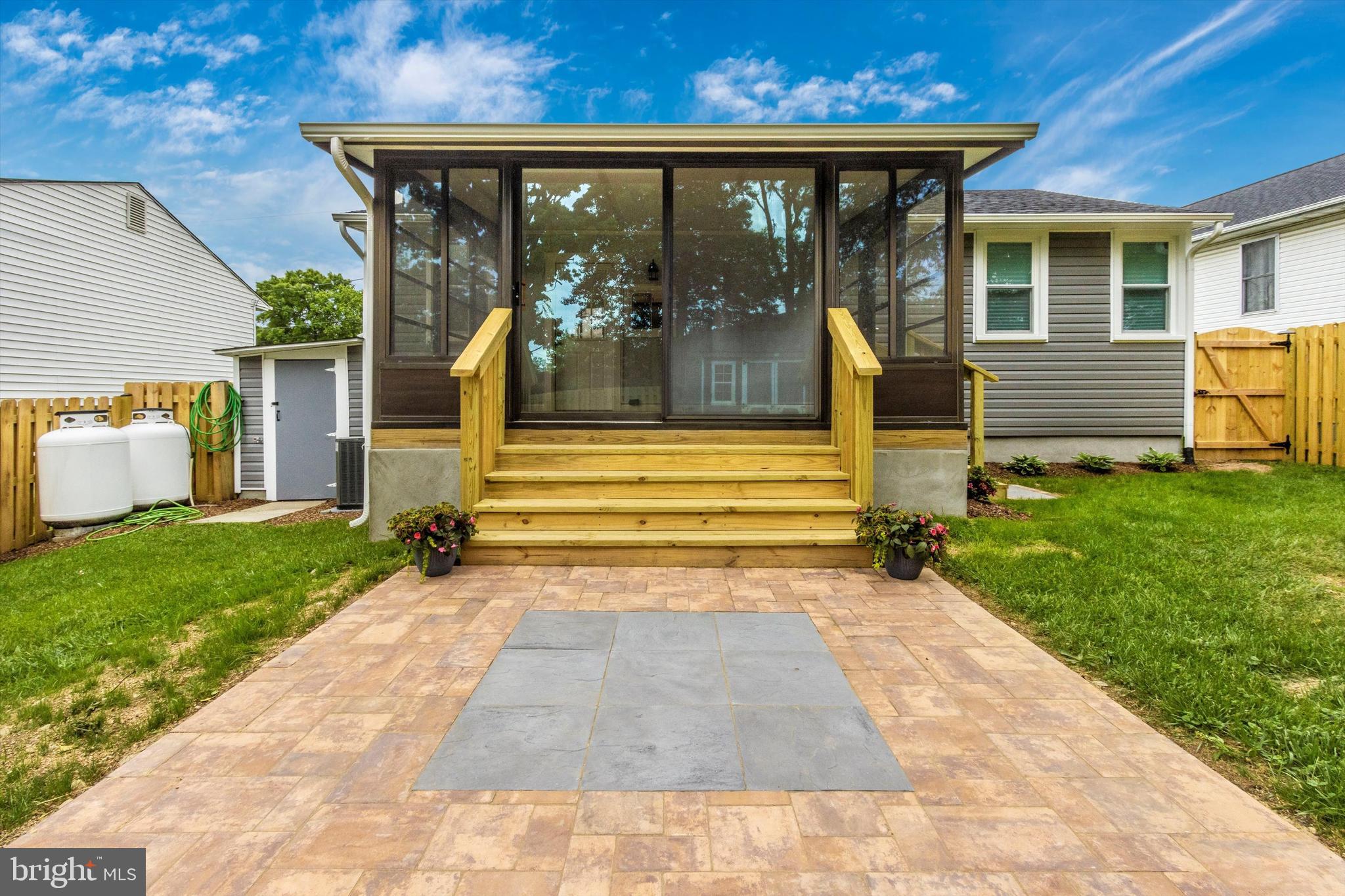 OAKCREST HOMES - Residential