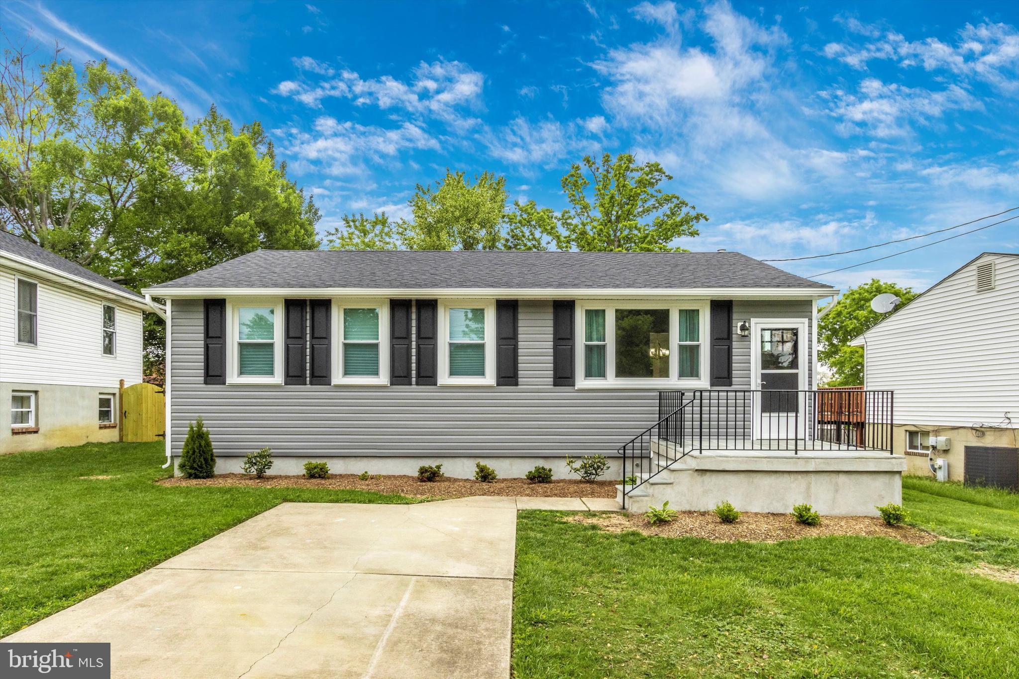 OAKCREST HOMES - Residential