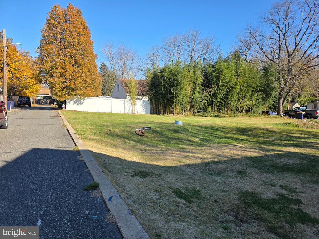 Photo of 362 Wood Street, BRISTOL, PA 19007 (MLS # PABU2110152)