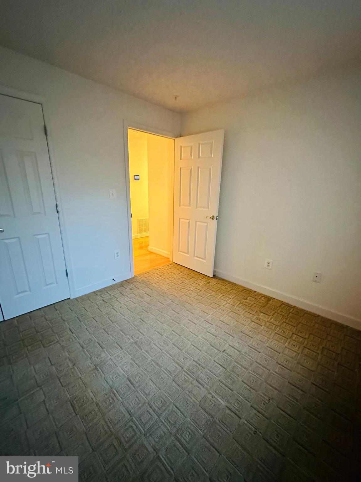 SPRING RIDGE - Residential Lease