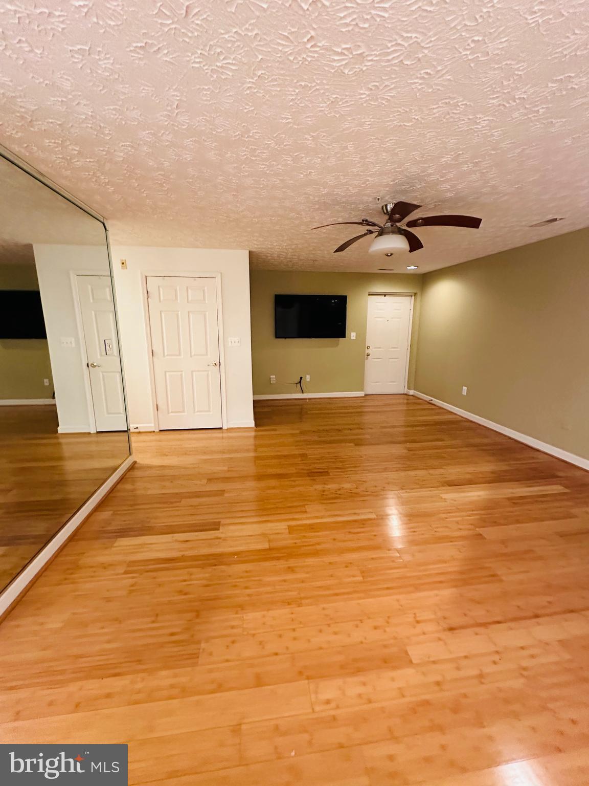 SPRING RIDGE - Residential Lease