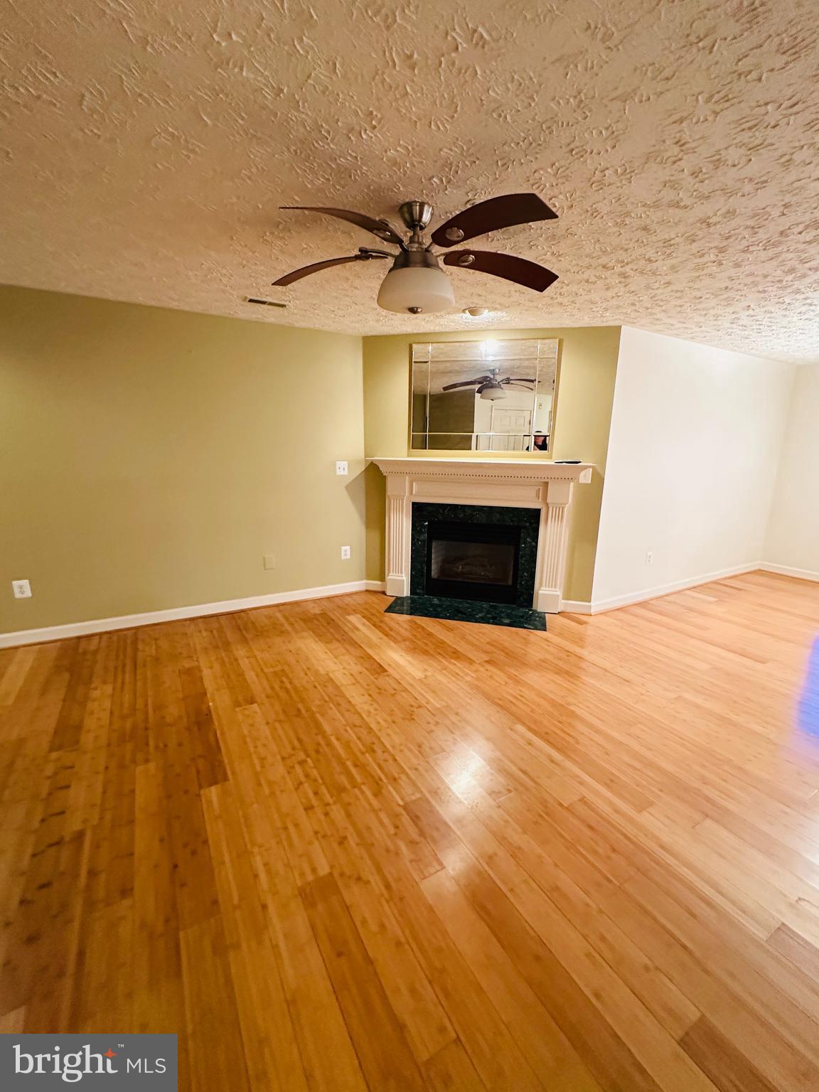 SPRING RIDGE - Residential Lease