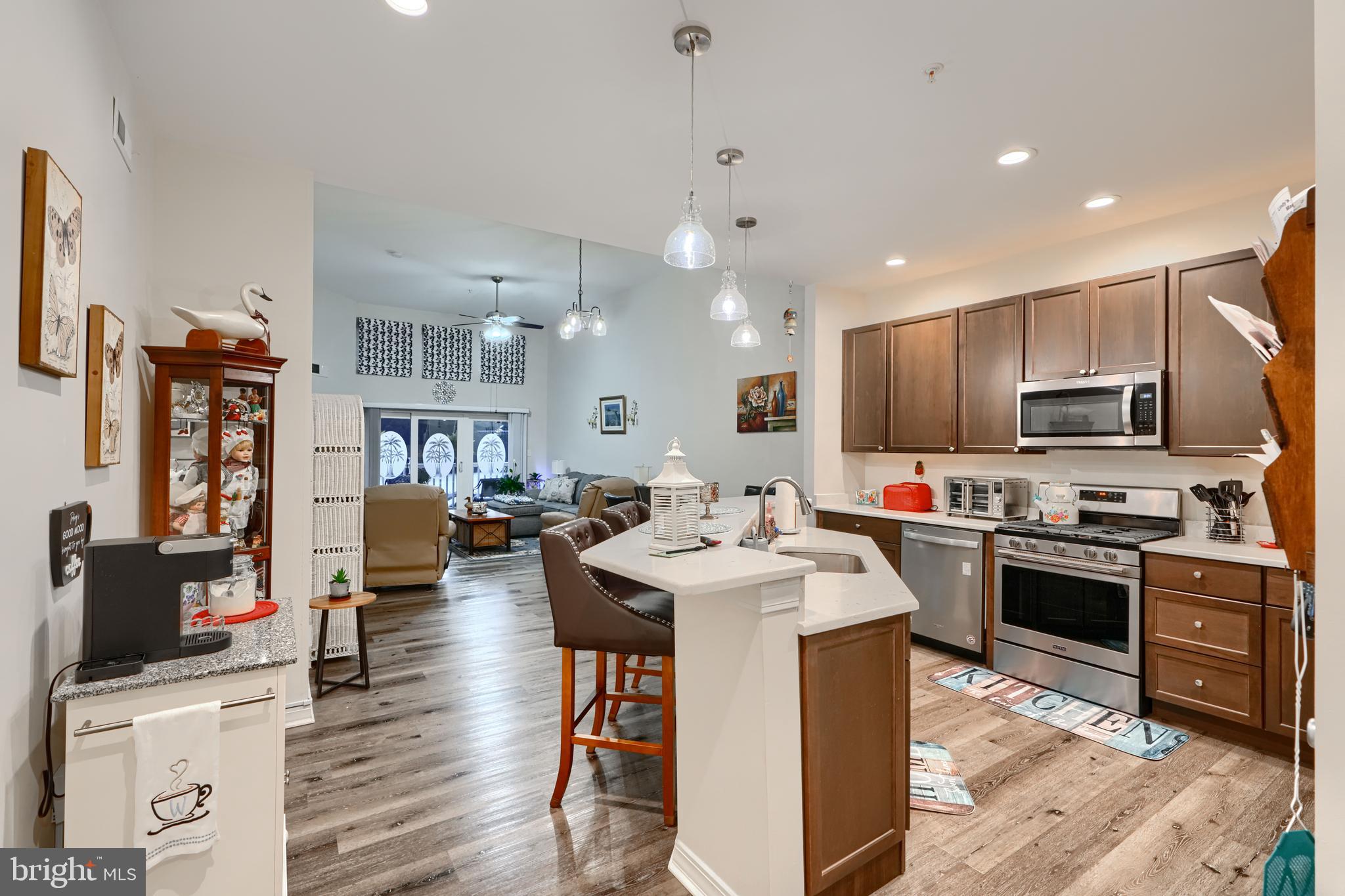 231 ROUNDHOUSE DRIVE 3E