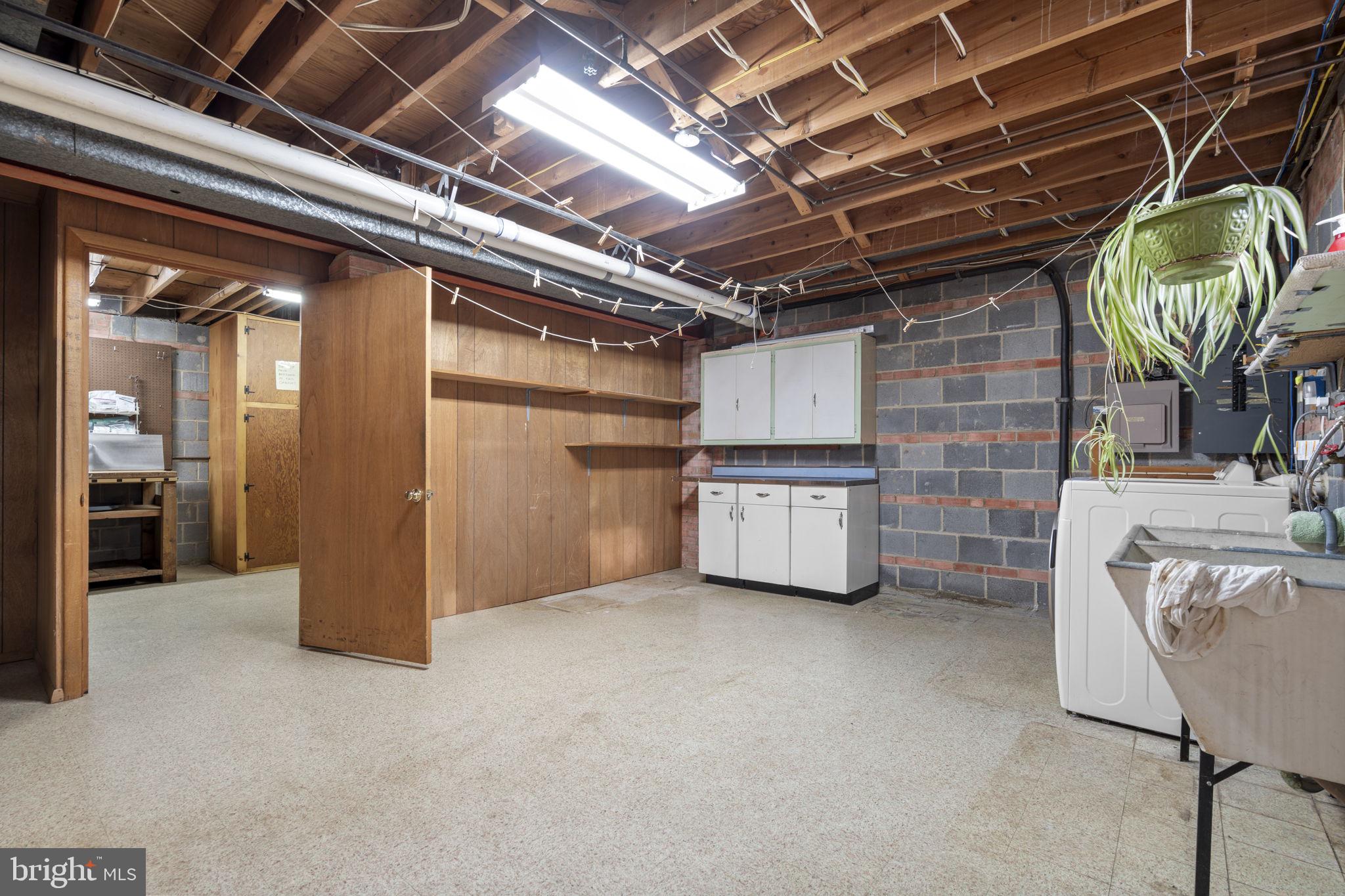 WESTWOOD PARK - Residential