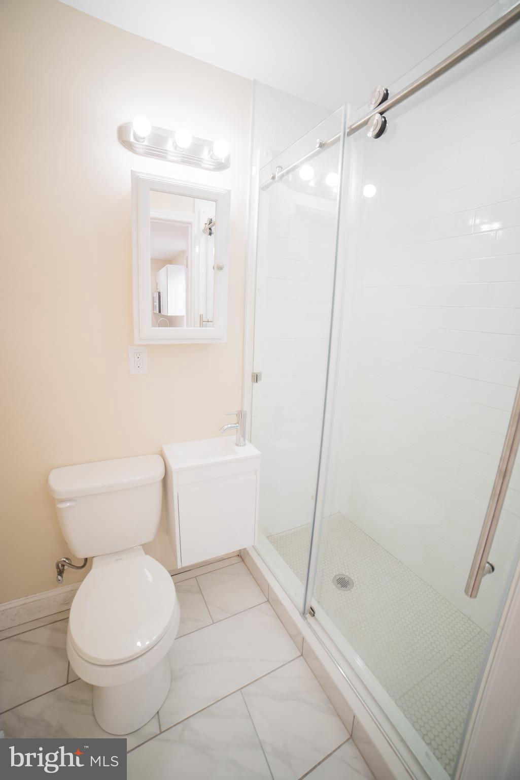 RITTENHOUSE SQUARE - Residential Lease