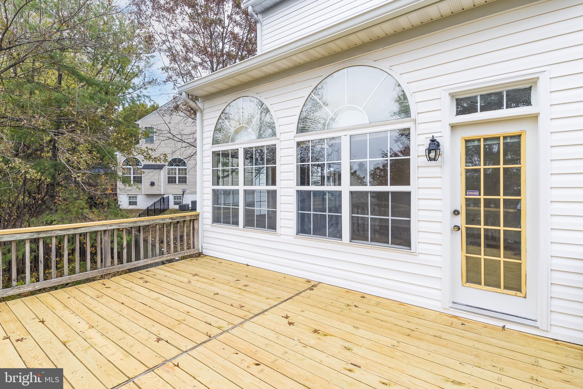 LAURIANNE WOODS - Residential