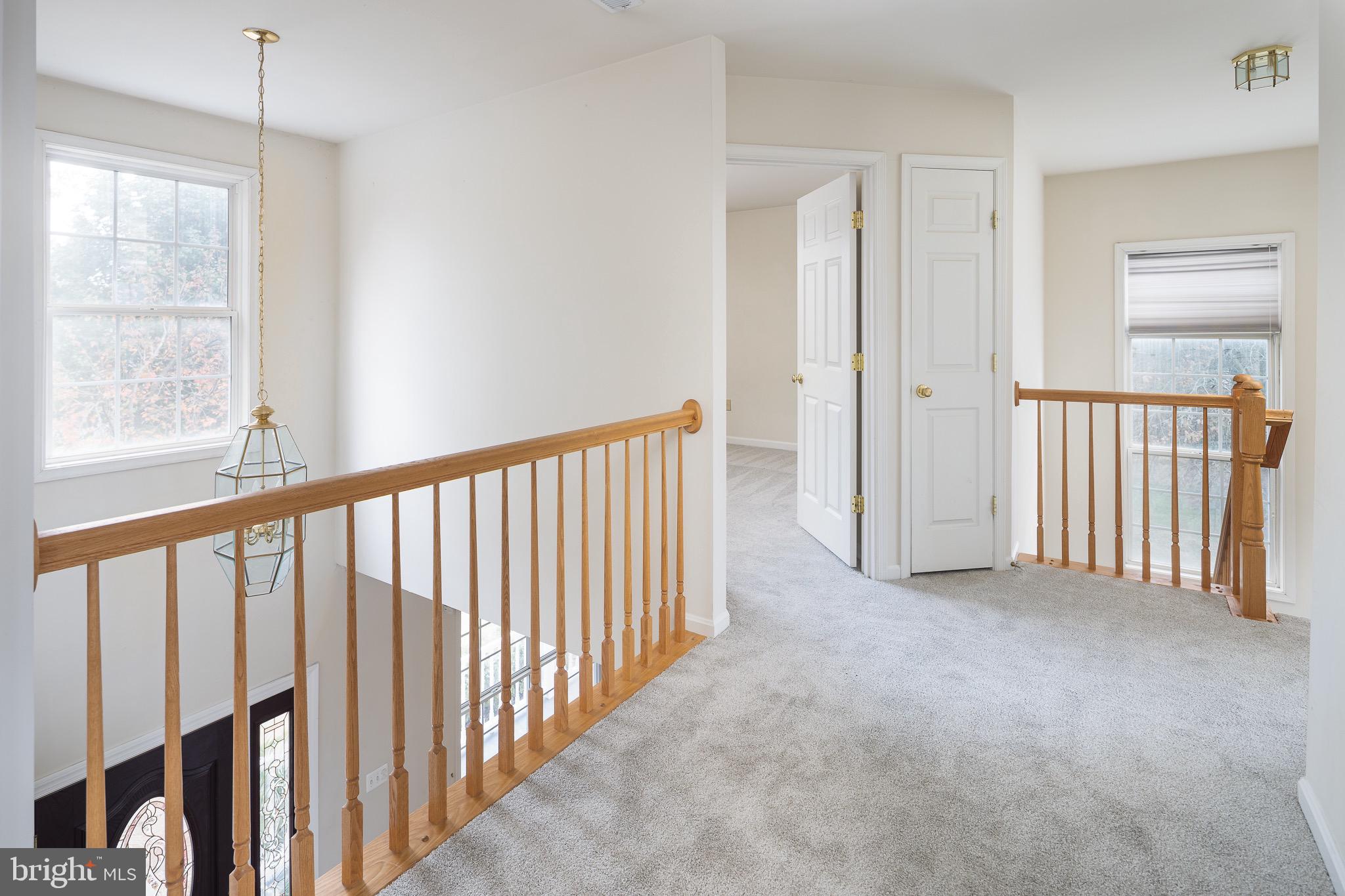 LAURIANNE WOODS - Residential