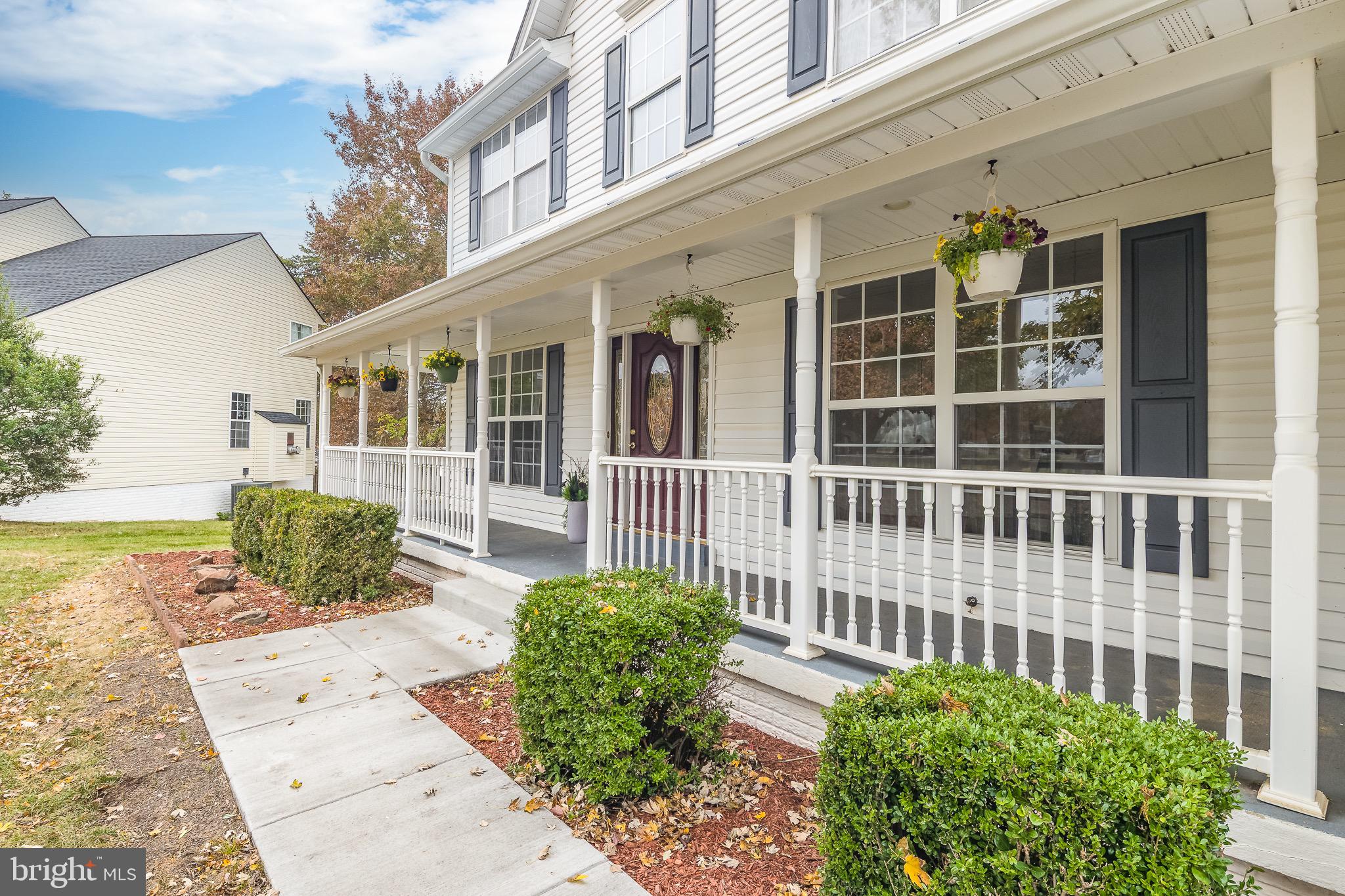 LAURIANNE WOODS - Residential