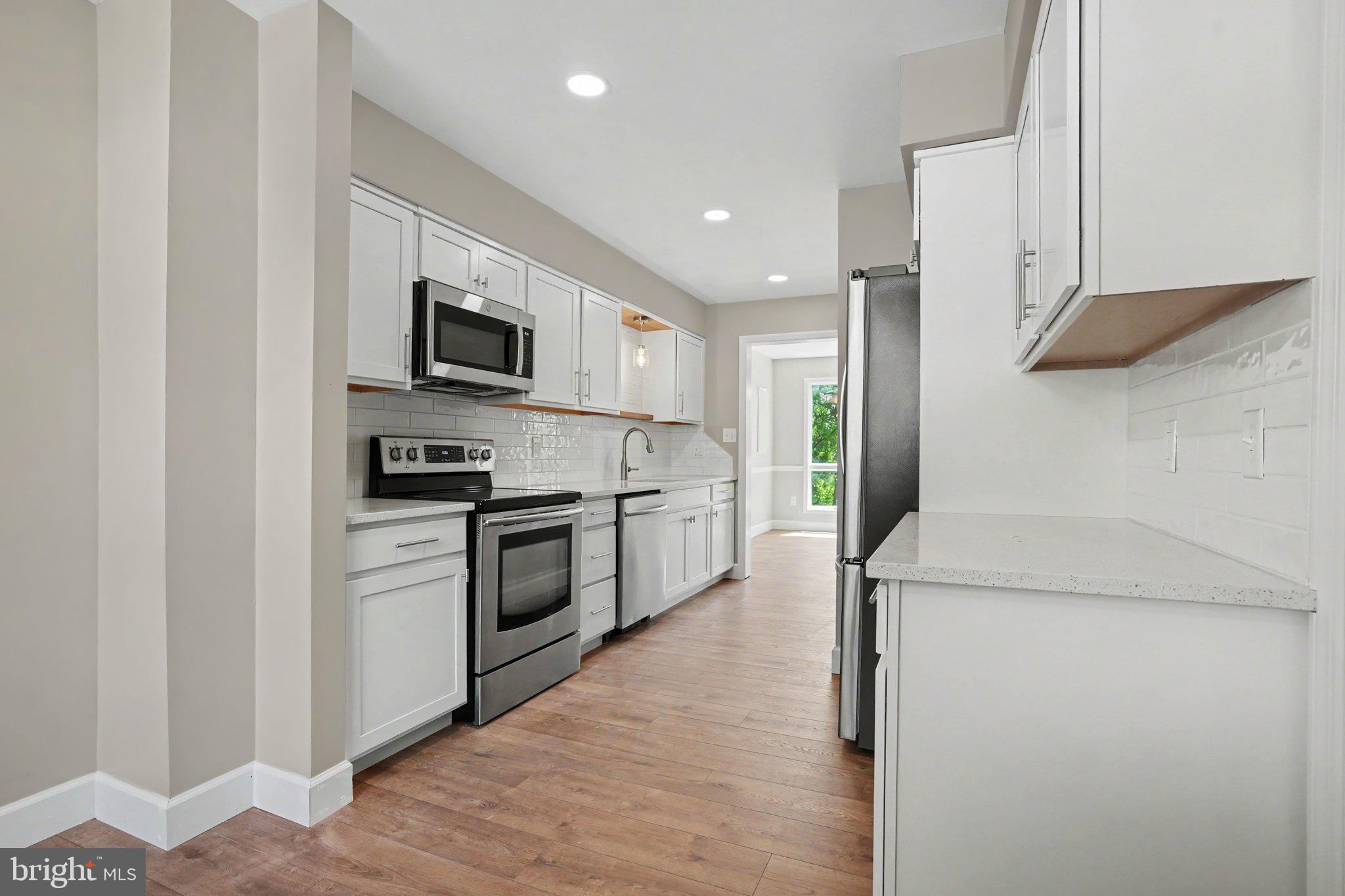 BEACON HILL - Residential