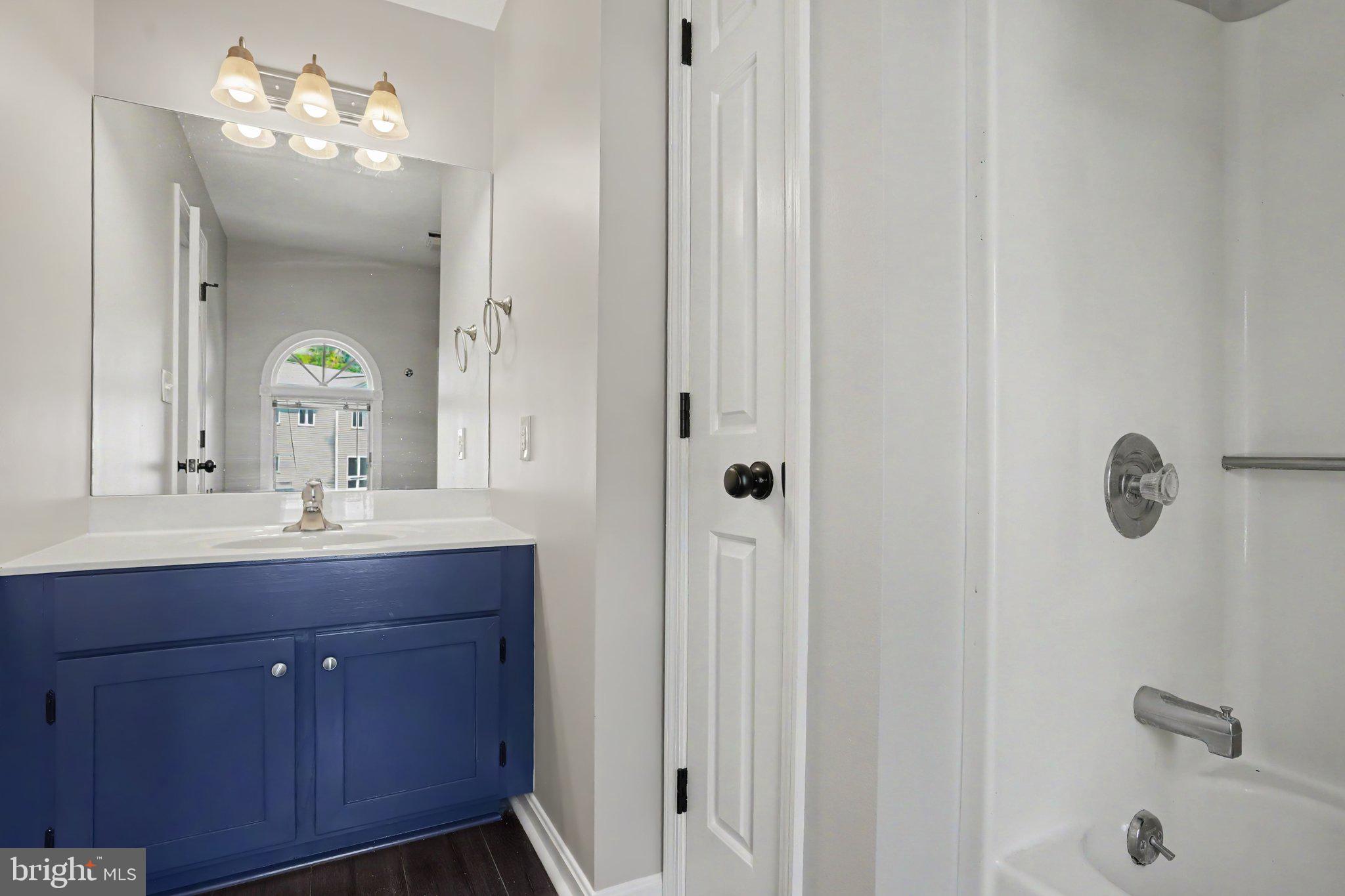 BEACON HILL - Residential