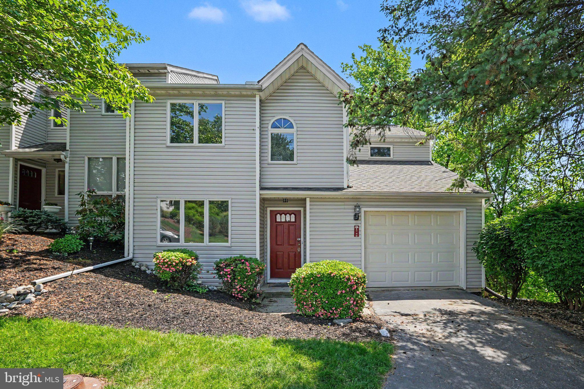BEACON HILL - Residential