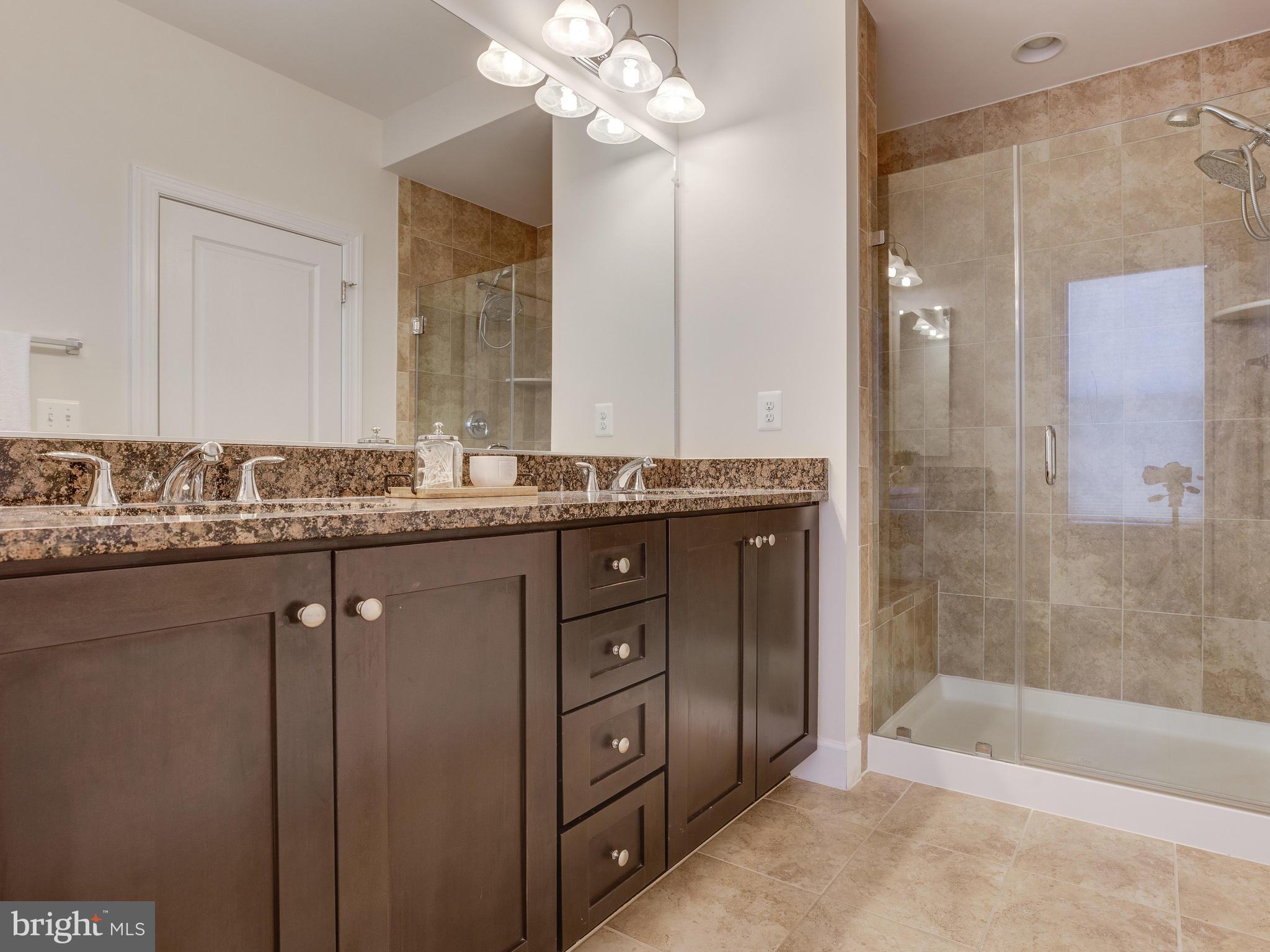 JAGUAR/YORKTOWN - Residential