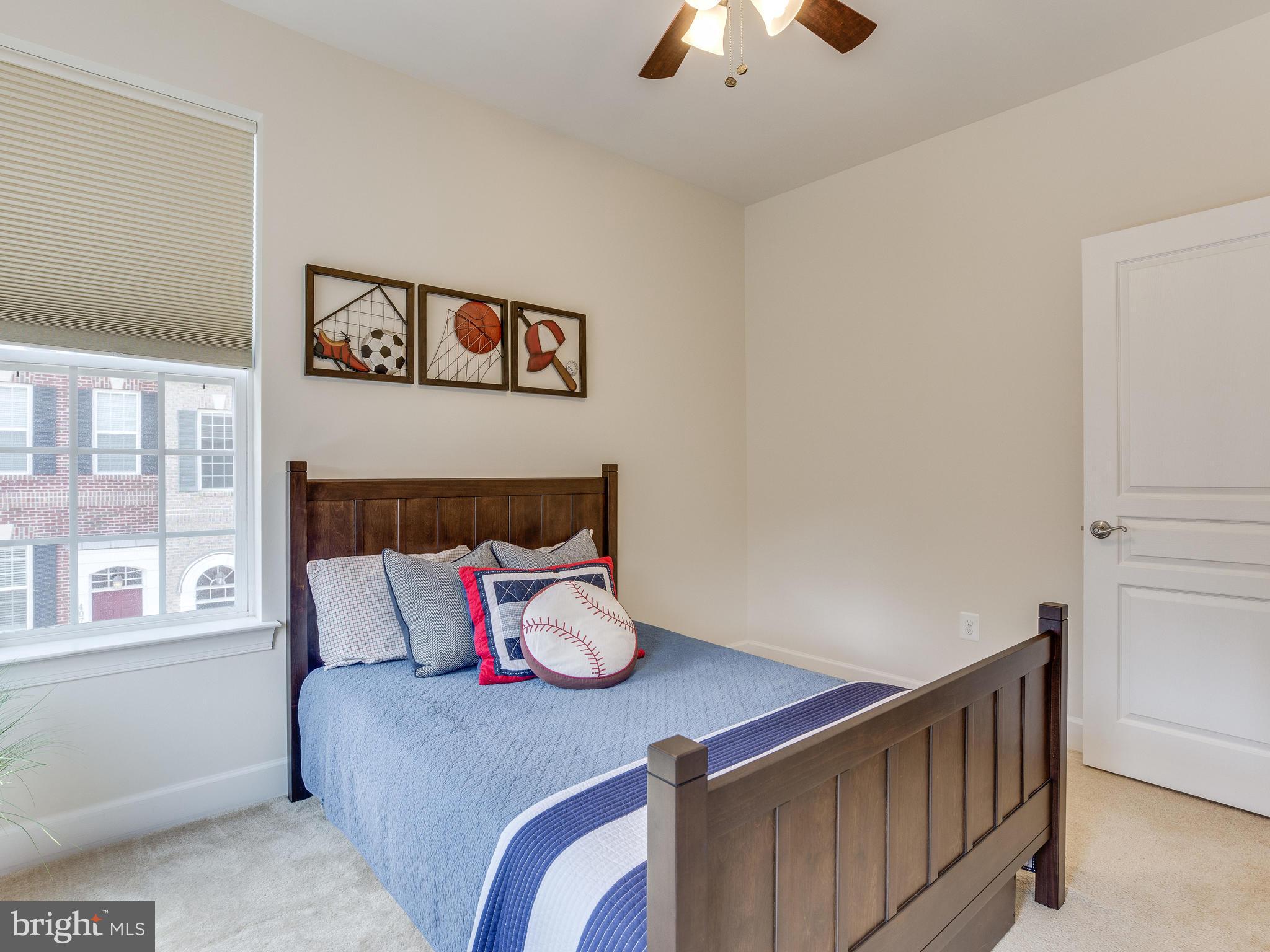 JAGUAR/YORKTOWN - Residential