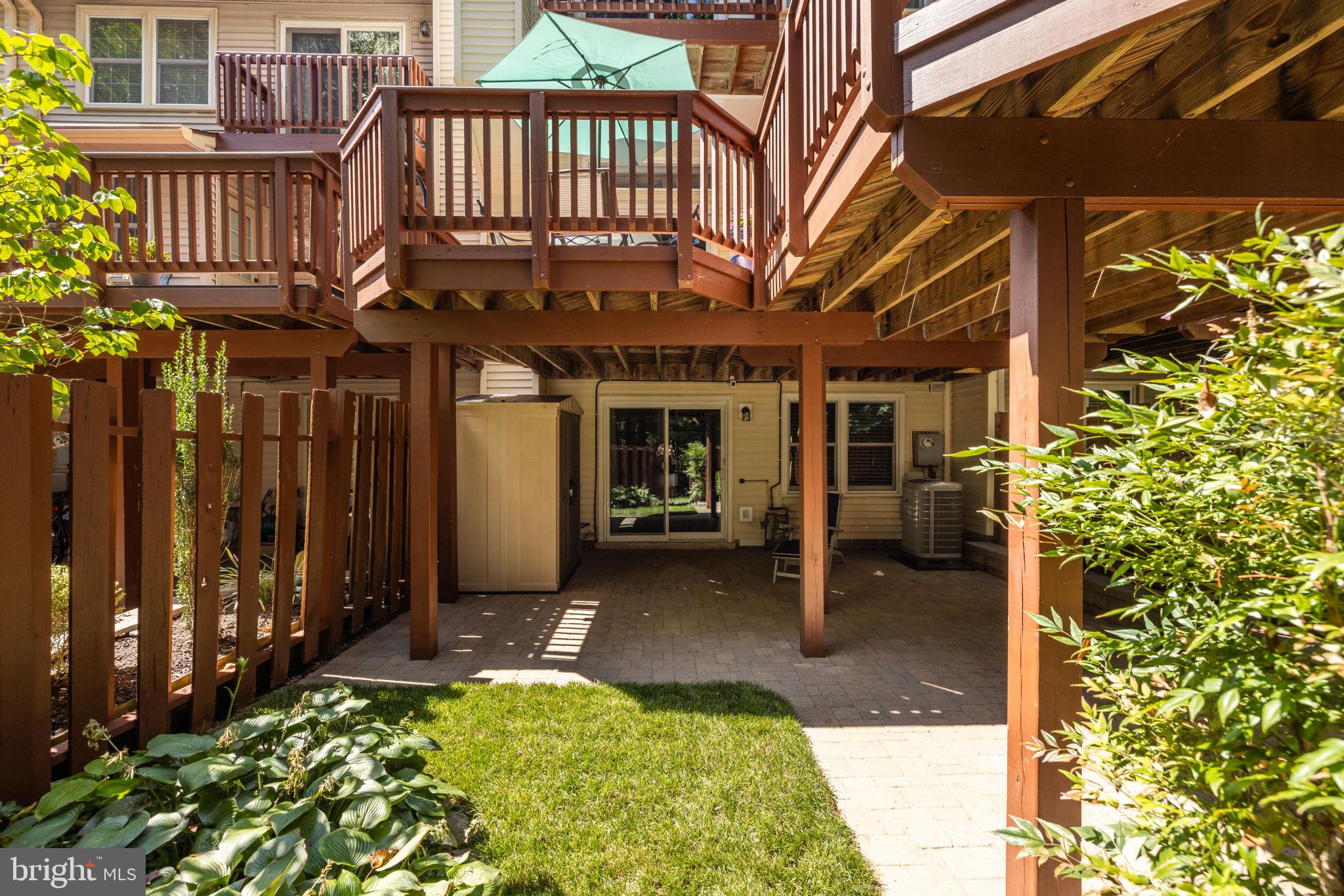 SOMERSET AT SOUTH RUN - Residential