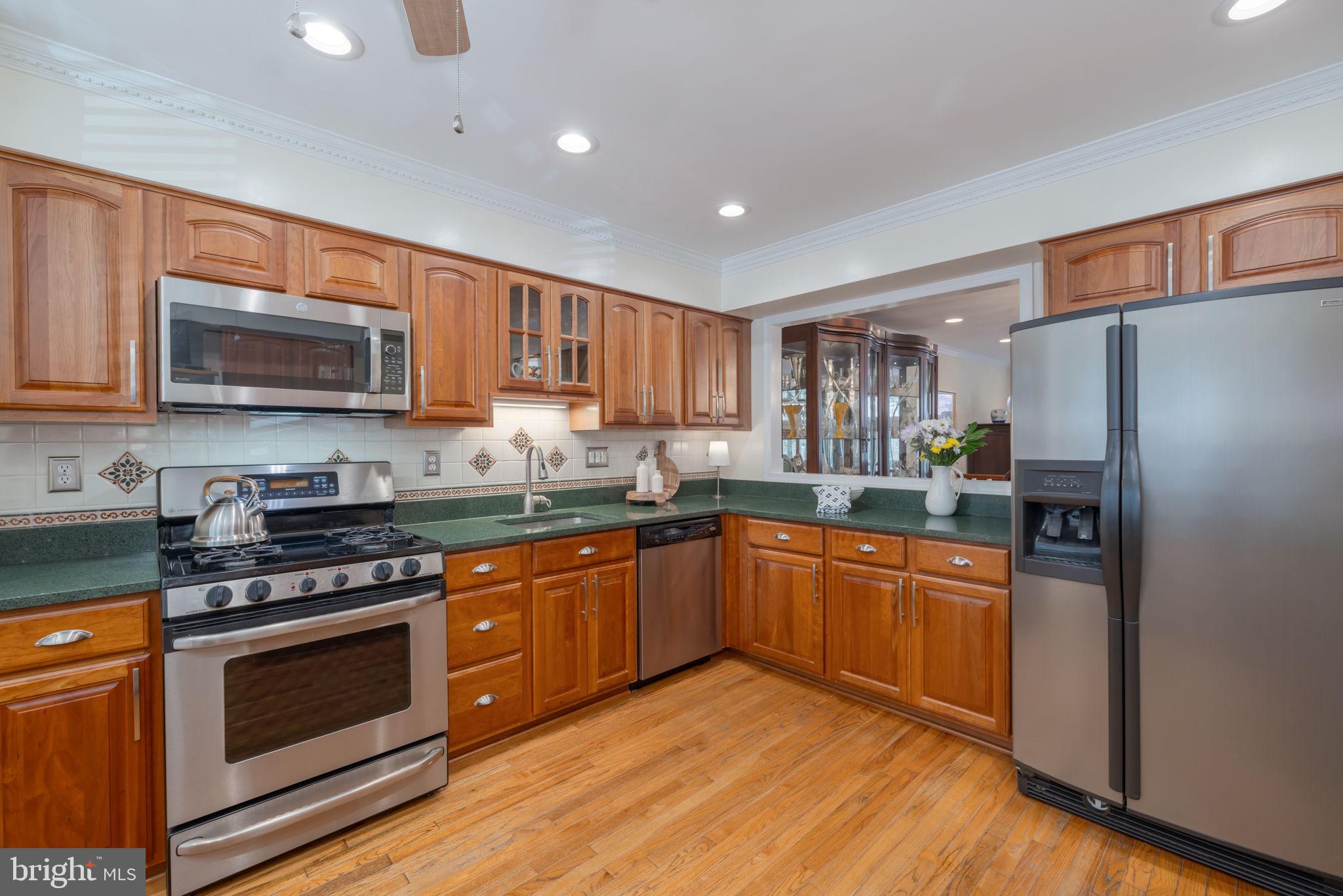 SOMERSET AT SOUTH RUN - Residential