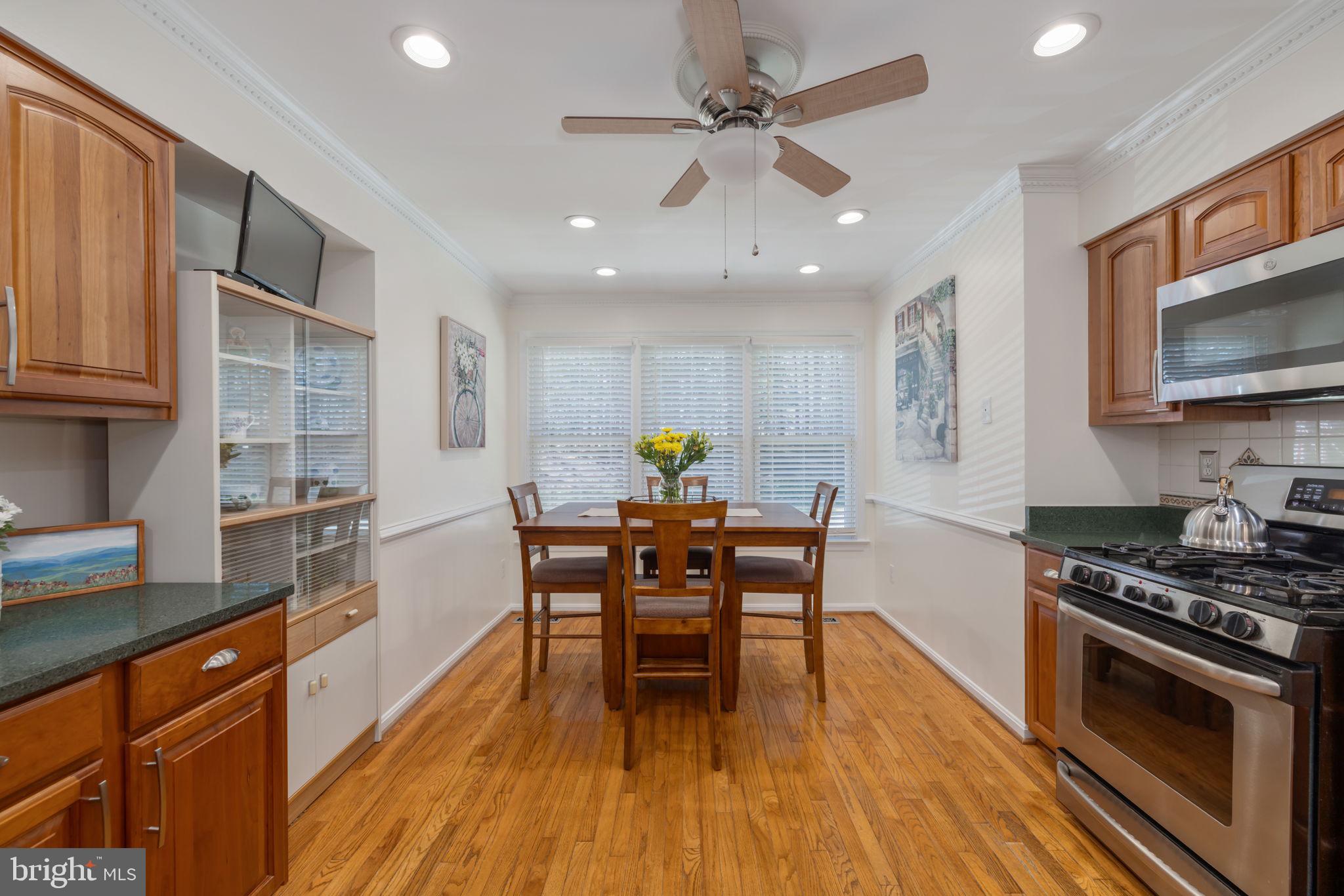 SOMERSET AT SOUTH RUN - Residential