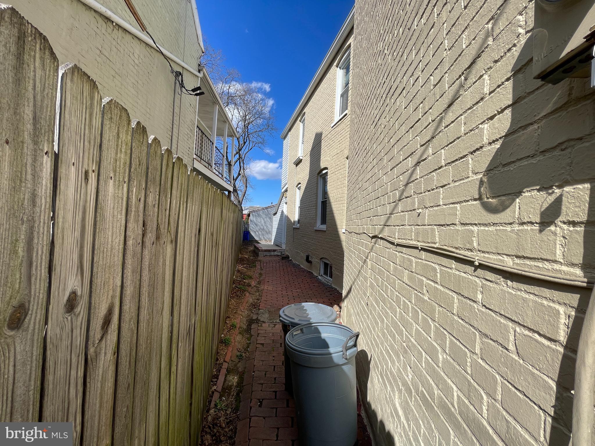 DOWNTOWN FREDERICK - Residential Lease