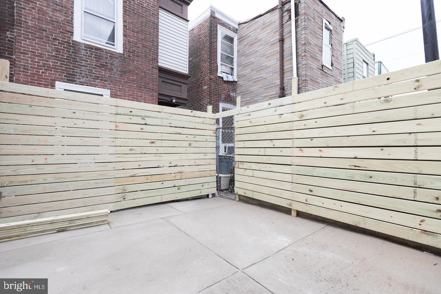 FISHTOWN - Residential Lease