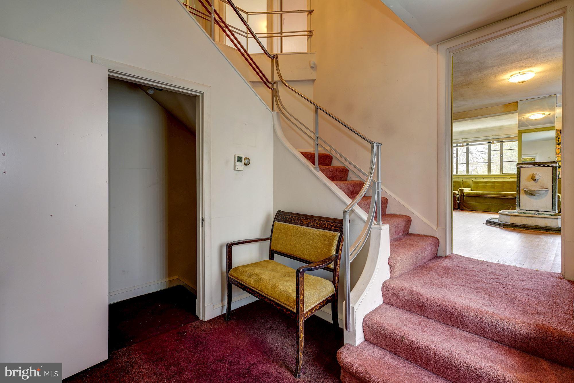 CHEVY CHASE - Residential