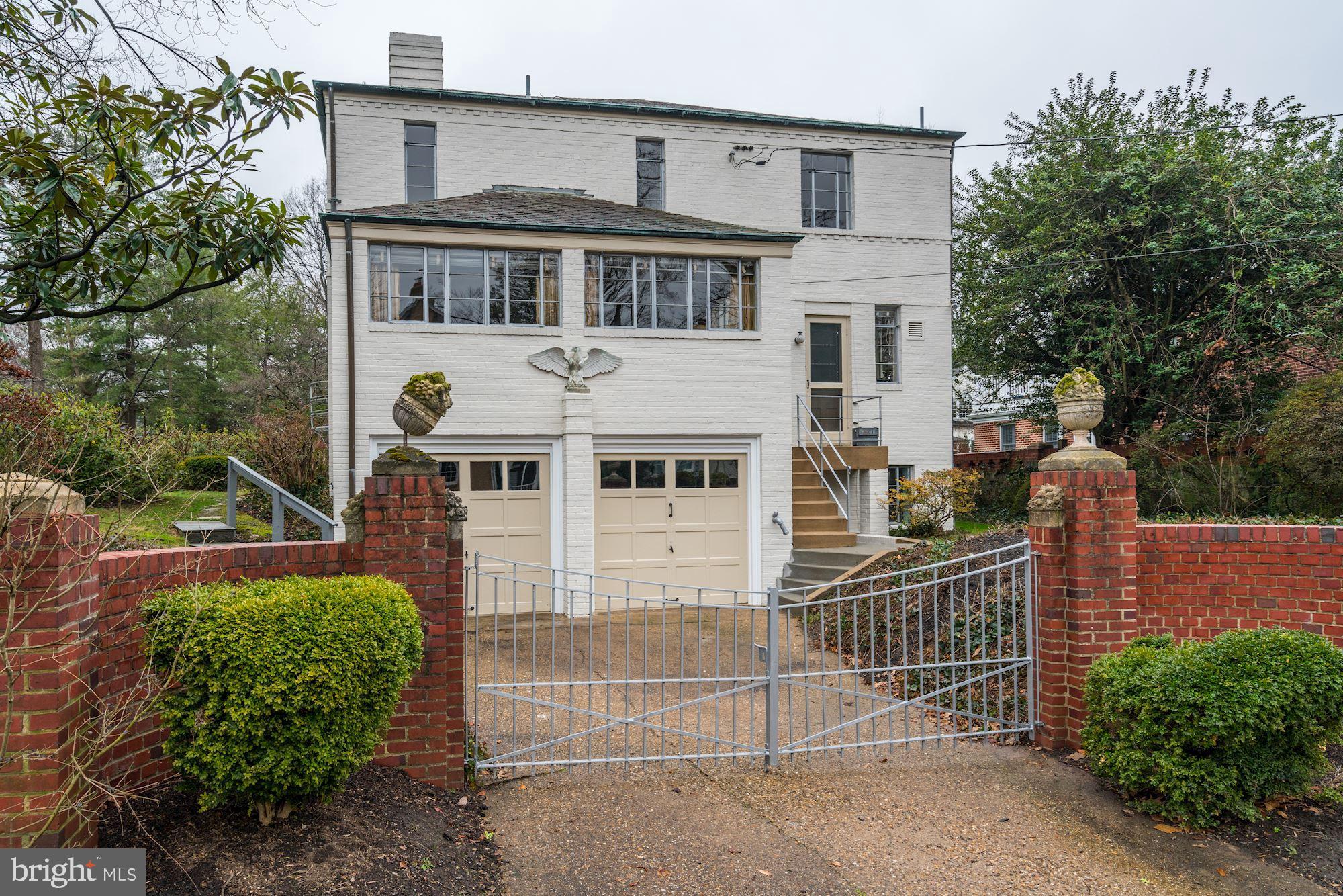 CHEVY CHASE - Residential