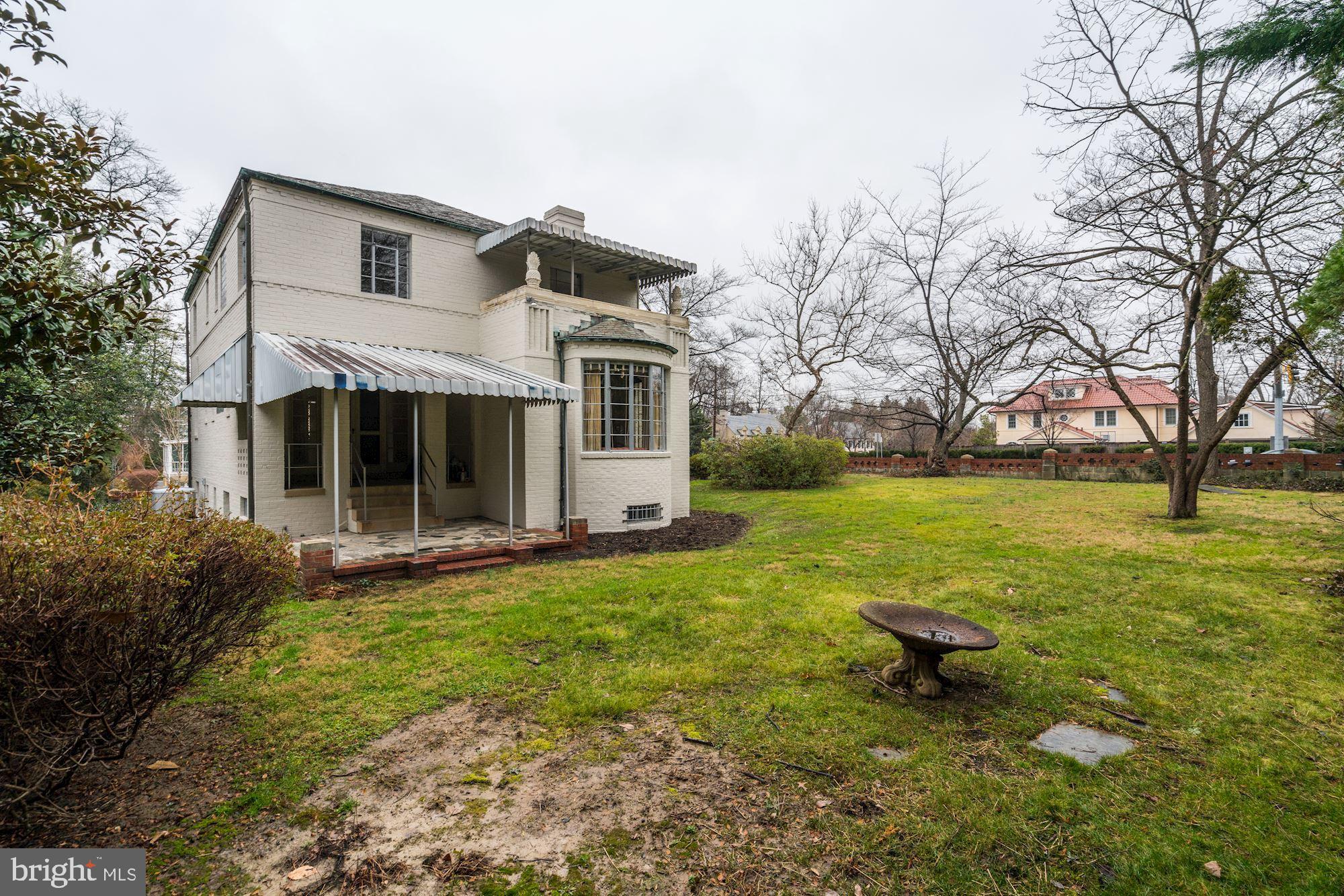 CHEVY CHASE - Residential