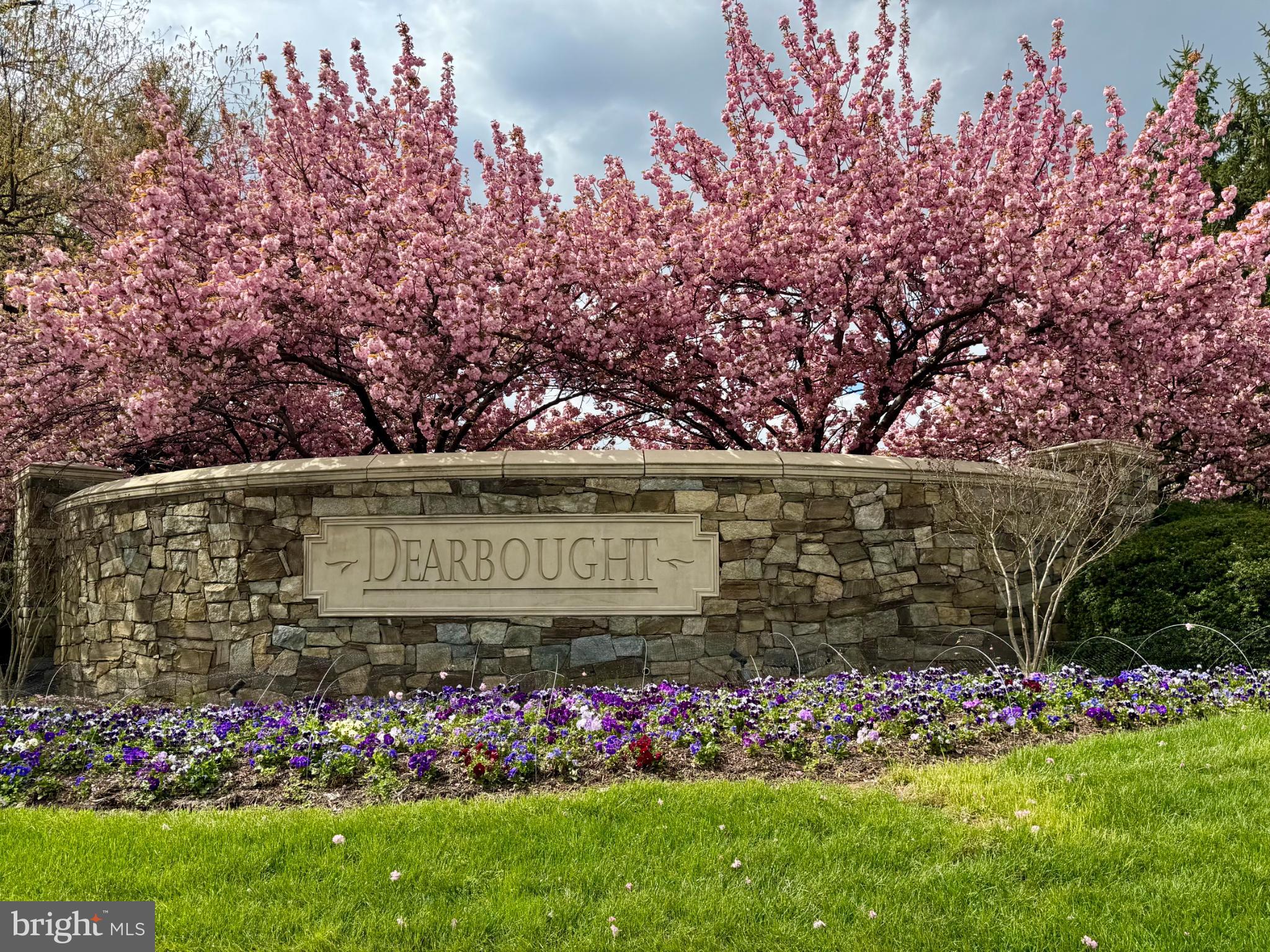 DEARBOUGHT - Residential