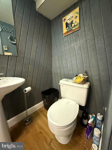 HILLCREST - Residential