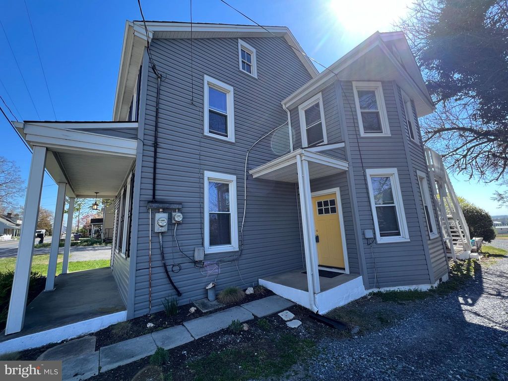 Photo of 1167 MOUNT JOY RD, MANHEIM, PA 17545 (MLS # PALA2033450)