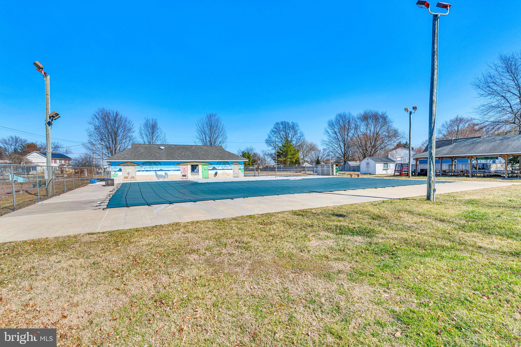 711 DAVOL ROAD