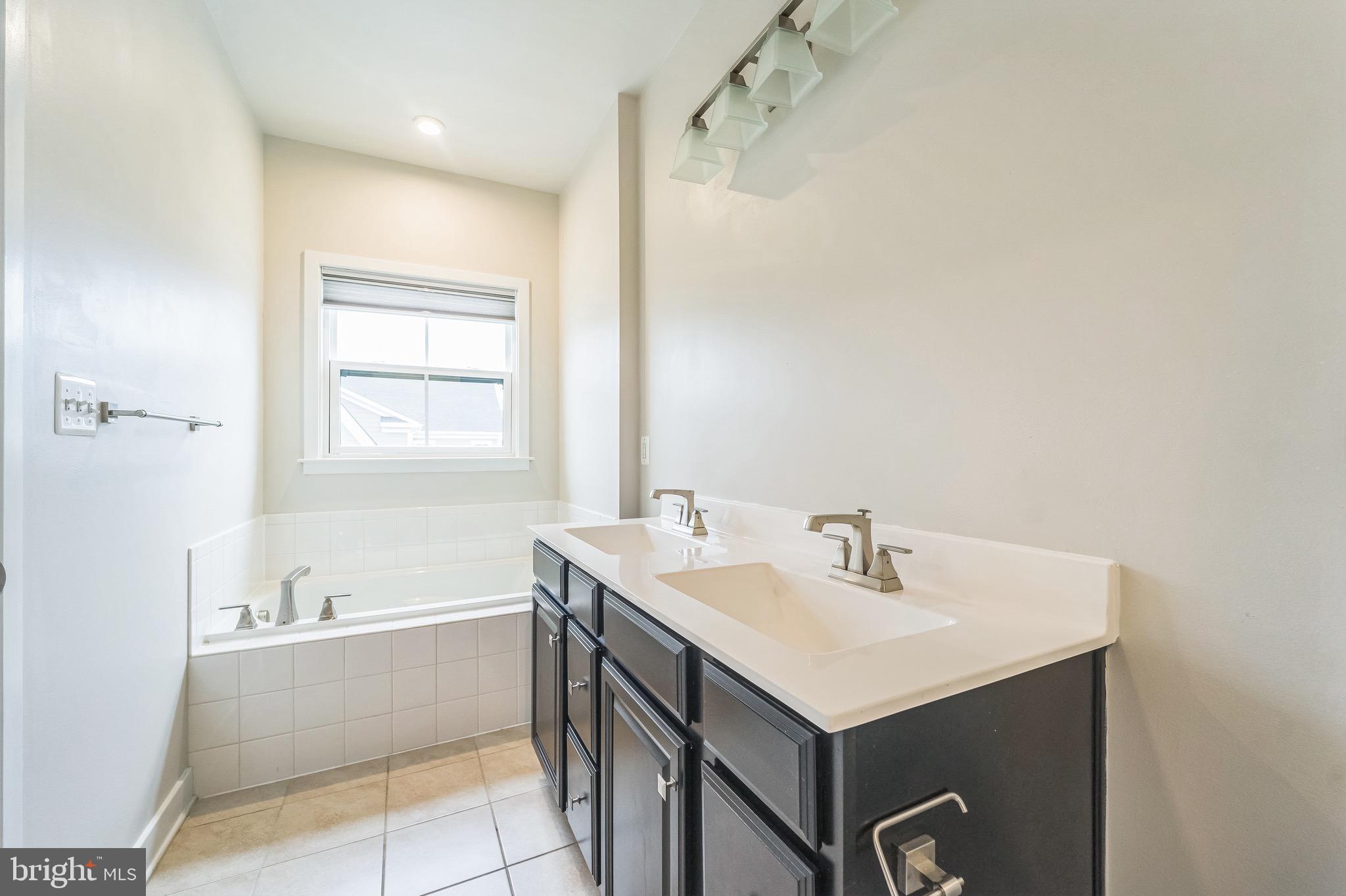 GREENLEIGH AT CROSSROADS - Residential