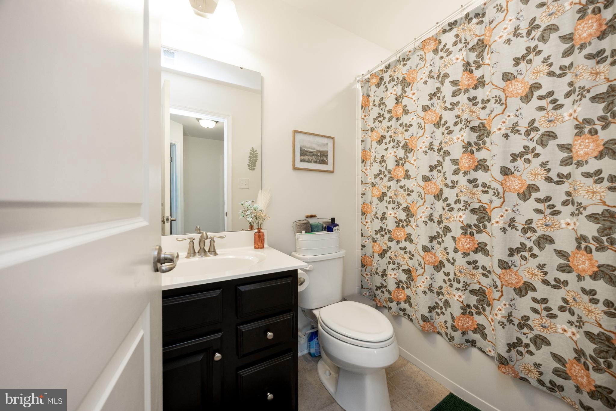 OAKCREST - Residential