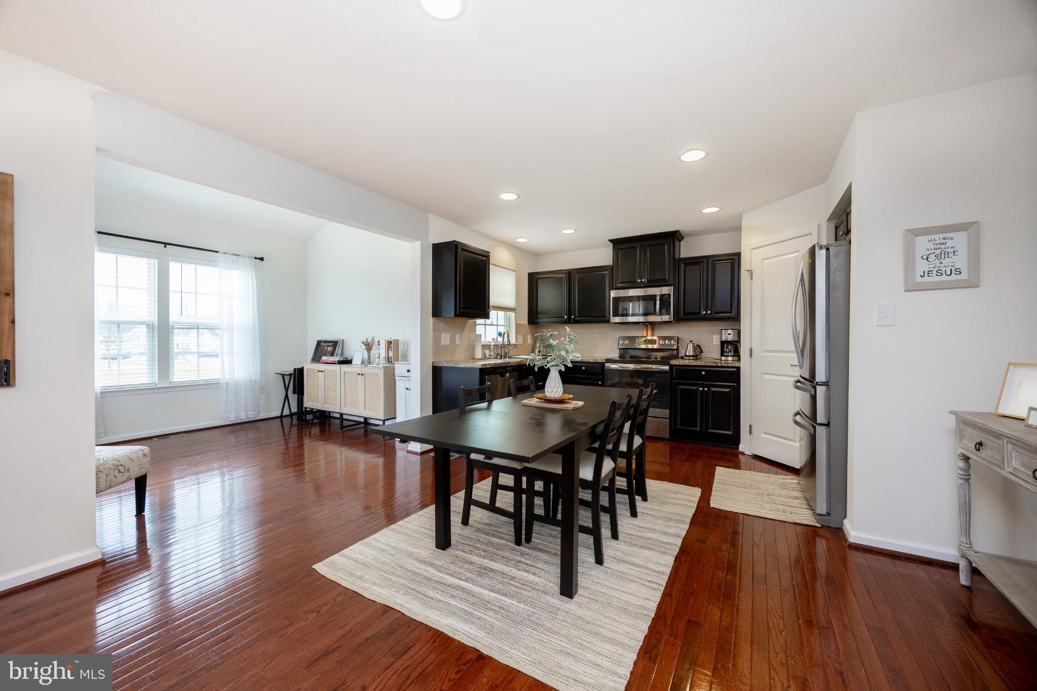 OAKCREST - Residential