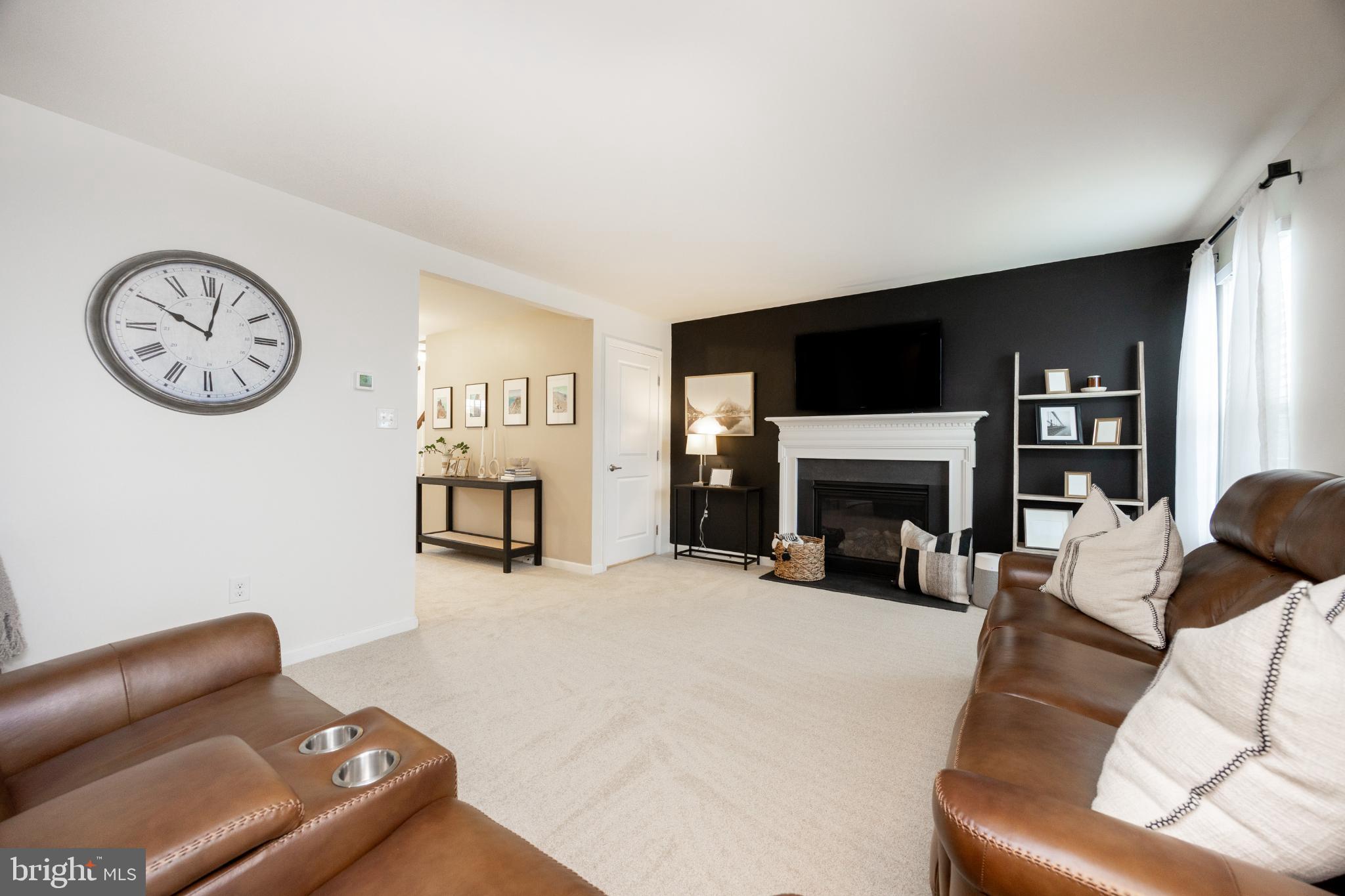 OAKCREST - Residential