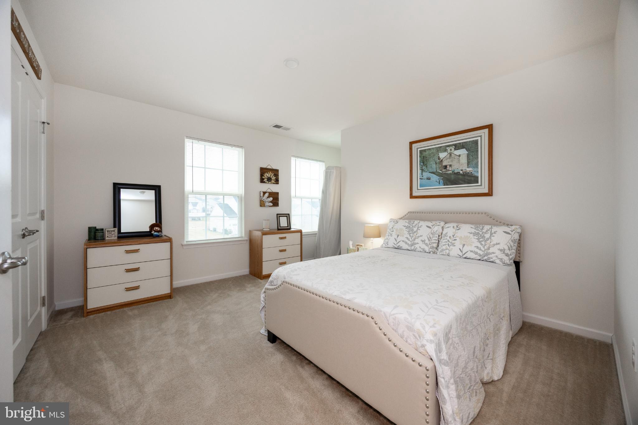 OAKCREST - Residential