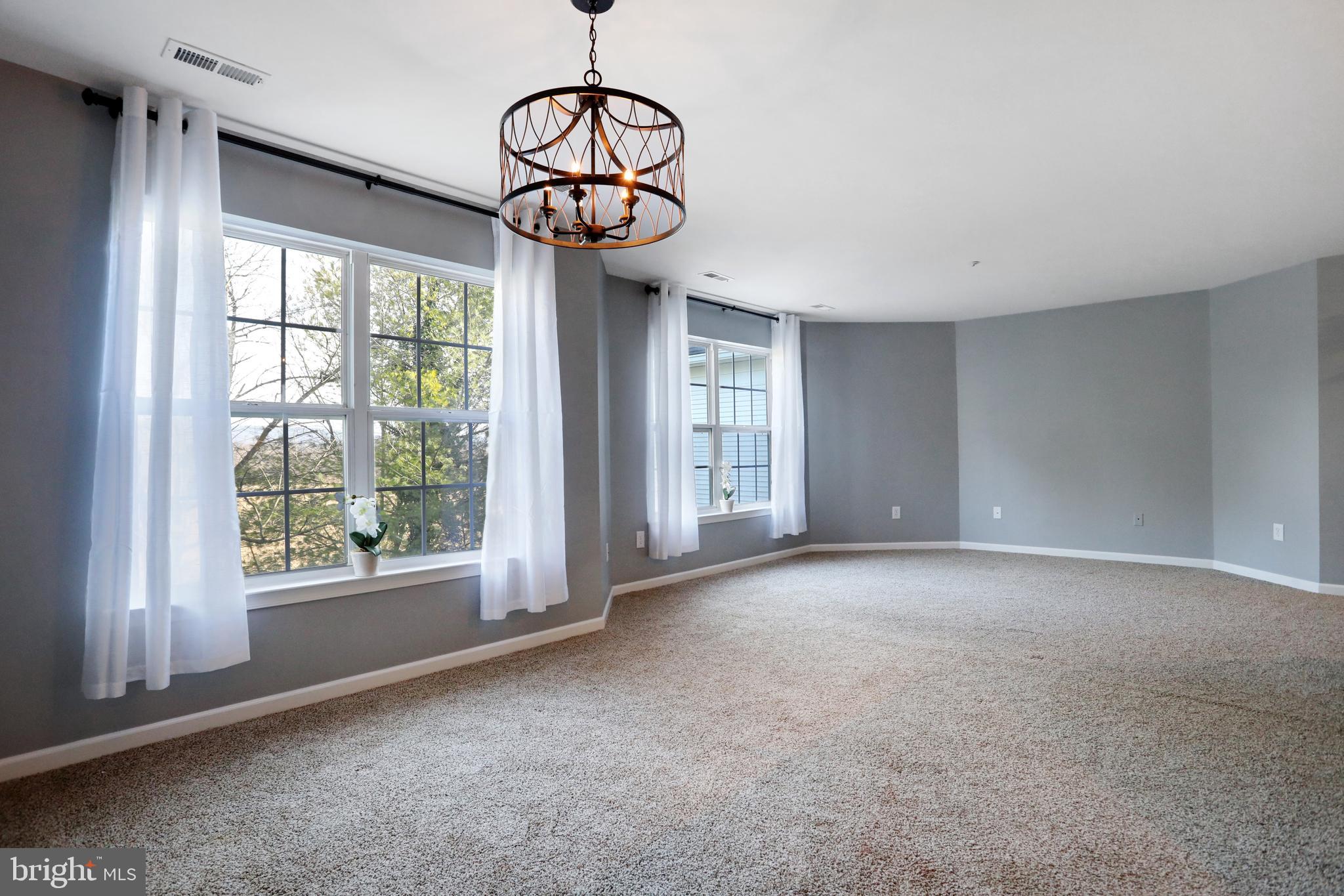 POTOMAC RIDGE - Residential Lease