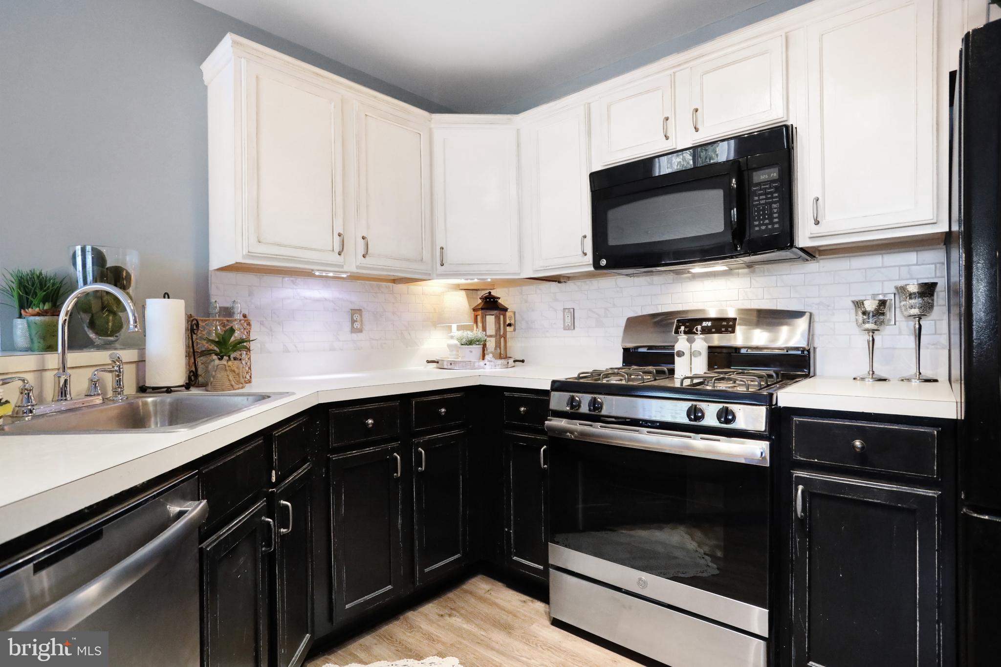 POTOMAC RIDGE - Residential Lease