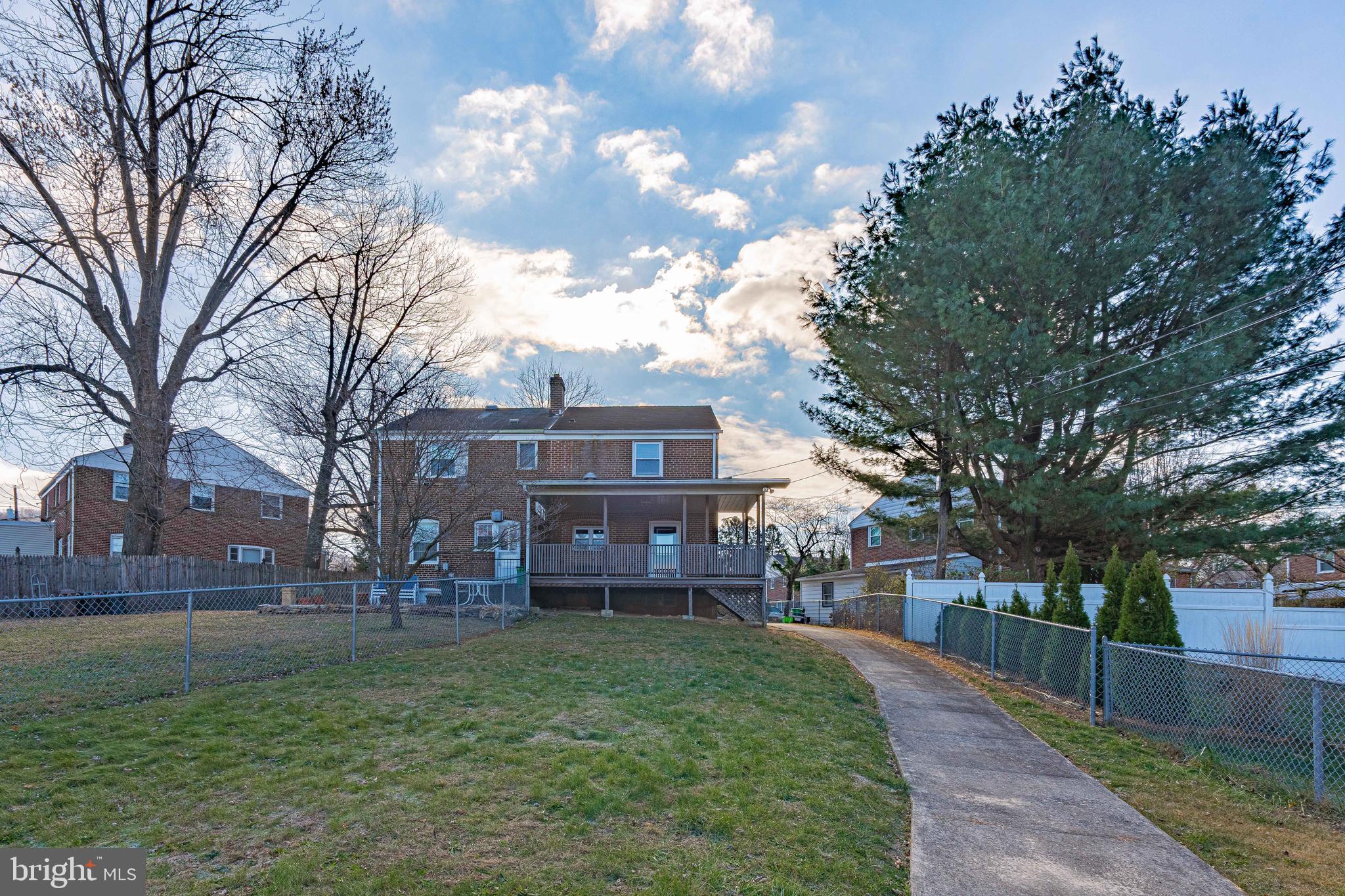 NEWBRIDGE PARK - Residential