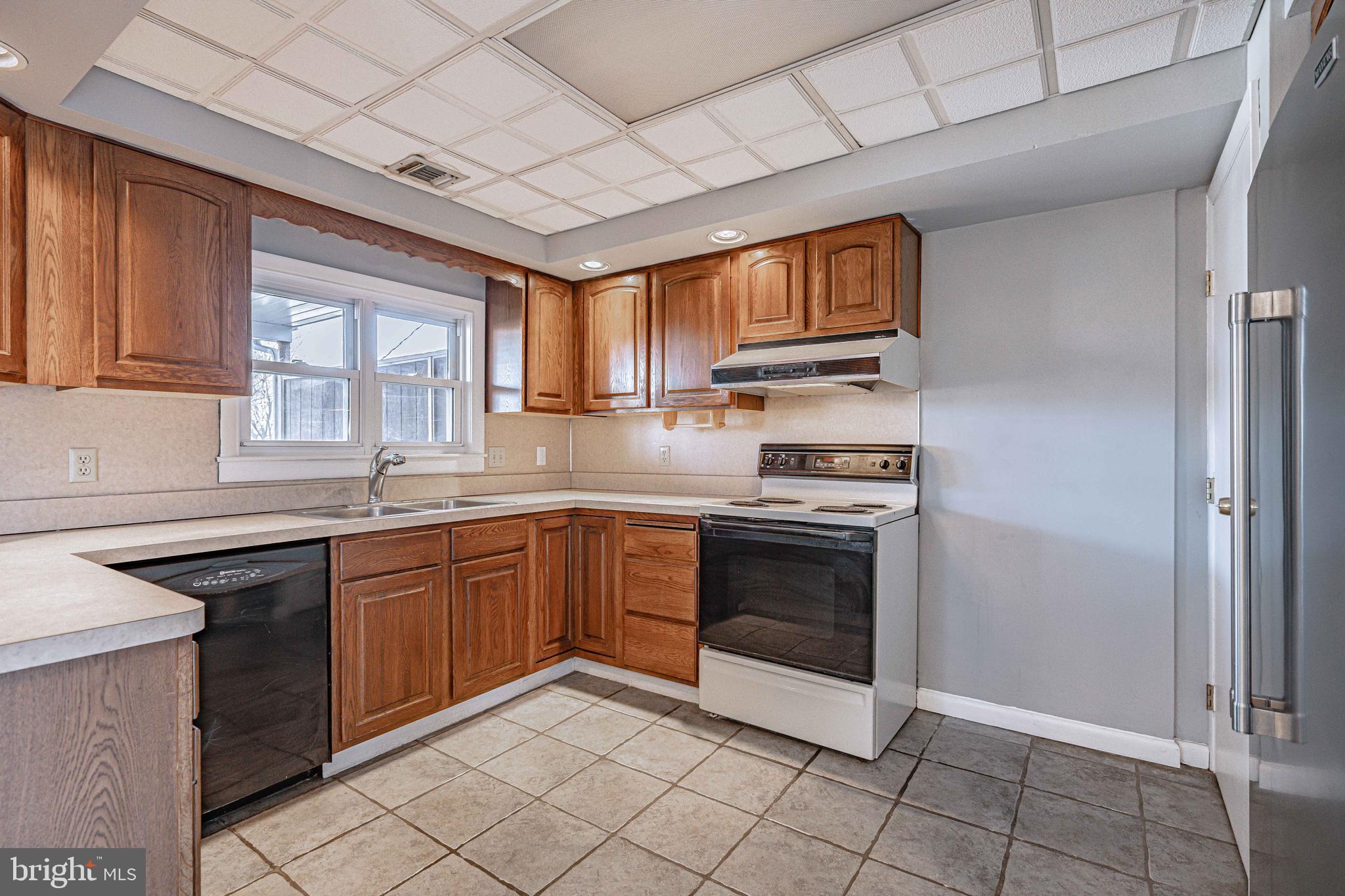 NEWBRIDGE PARK - Residential