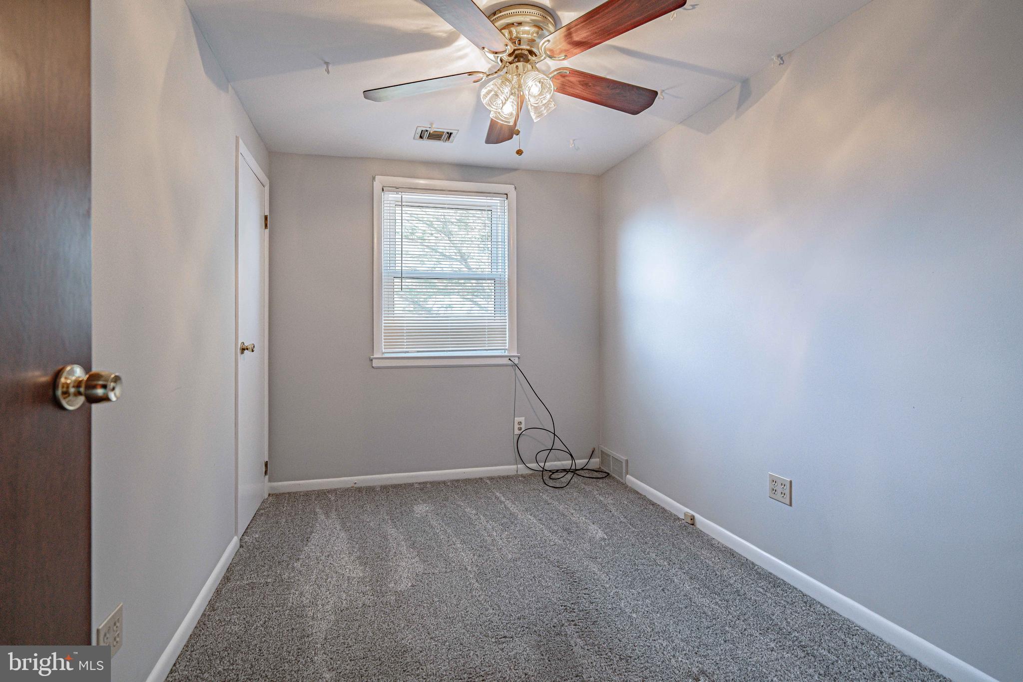 NEWBRIDGE PARK - Residential