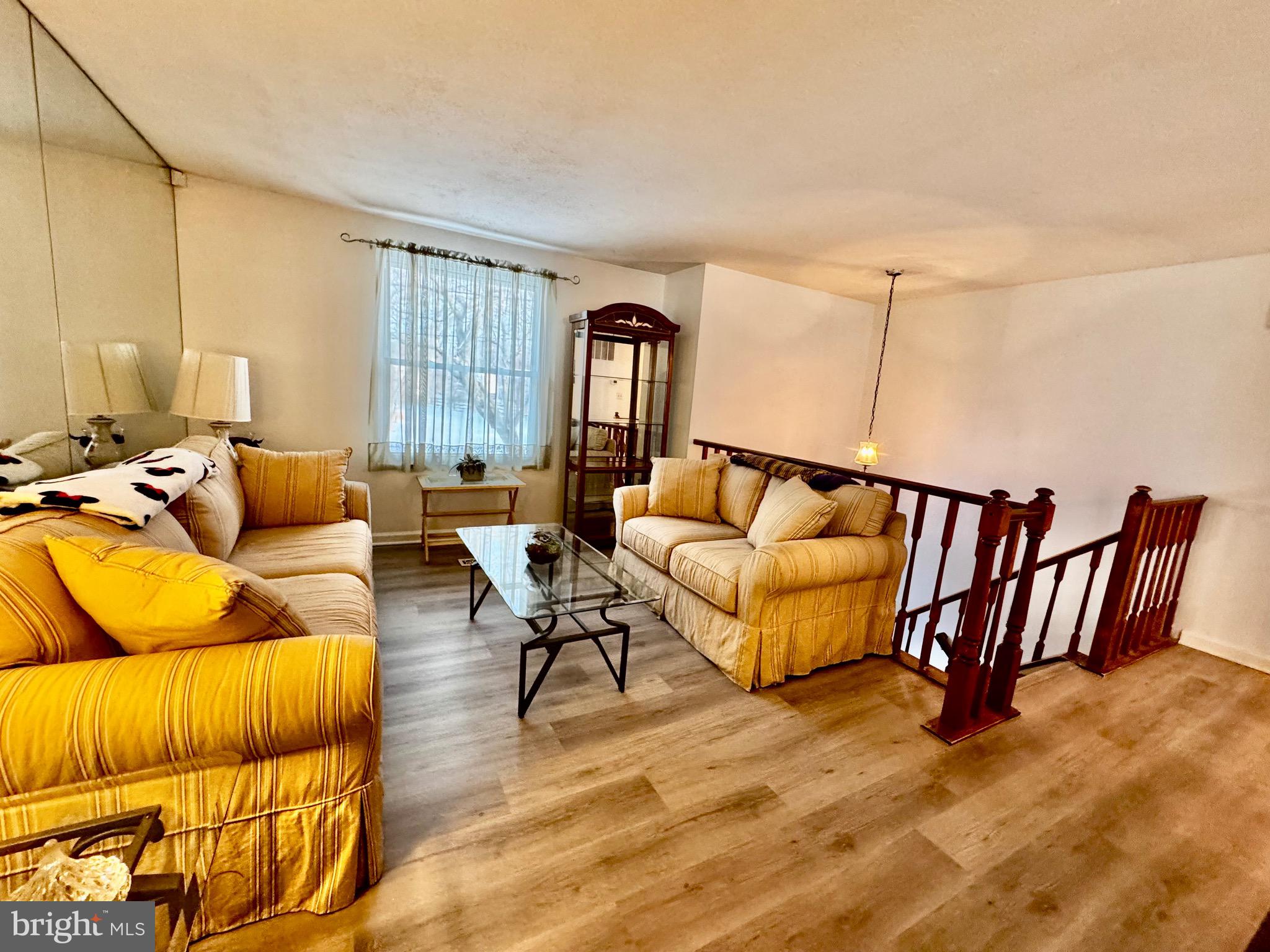 CHESTERFIELD - Residential