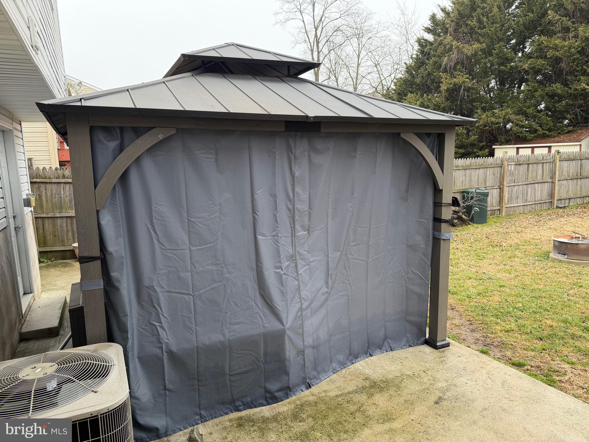 CHESTERFIELD - Residential