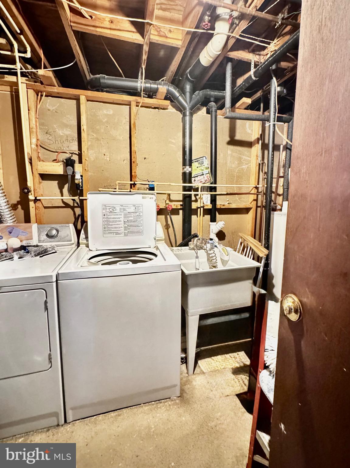 CHESTERFIELD - Residential