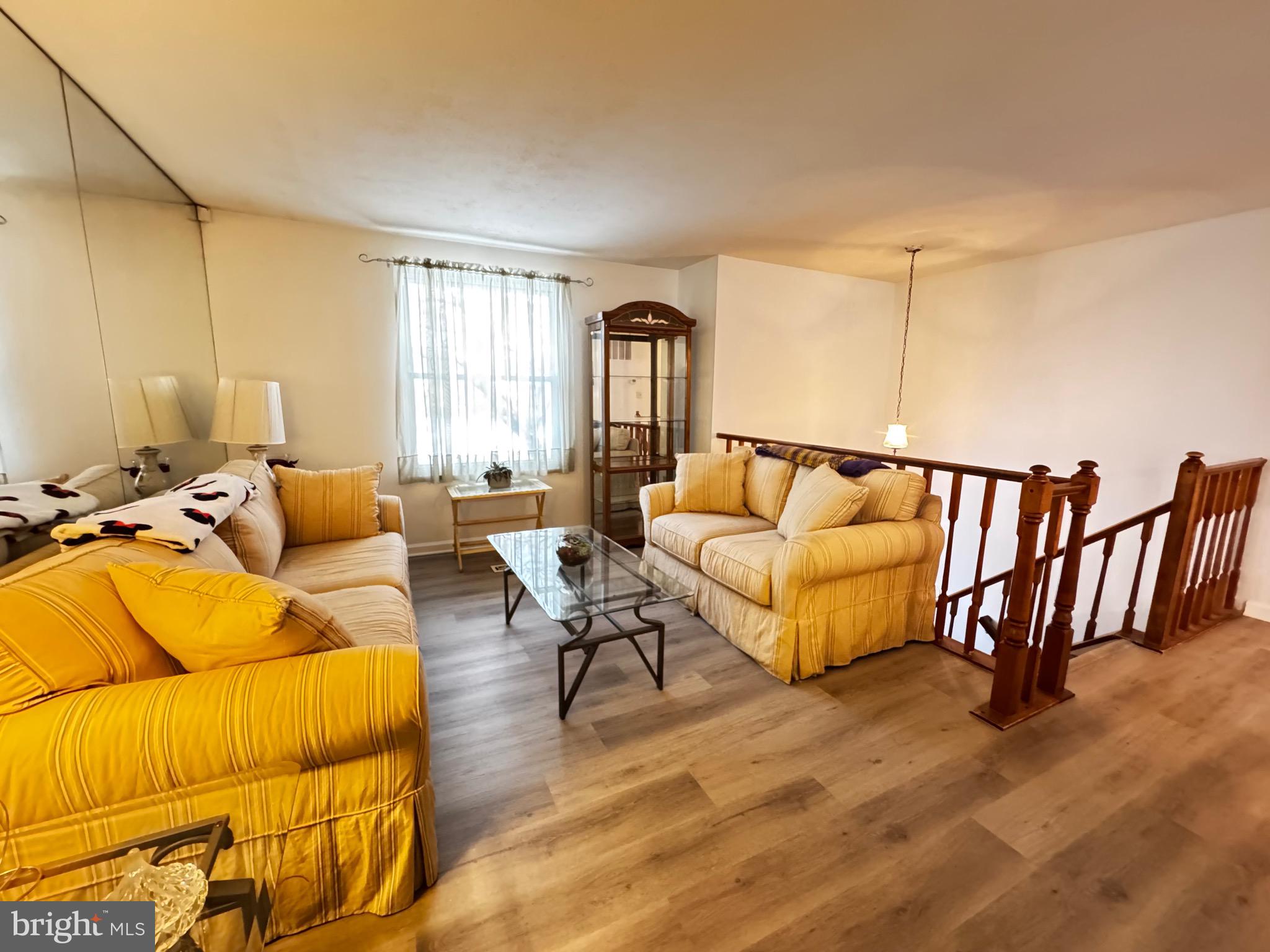 CHESTERFIELD - Residential