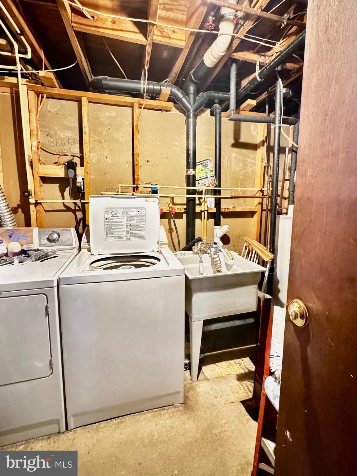 CHESTERFIELD - Residential