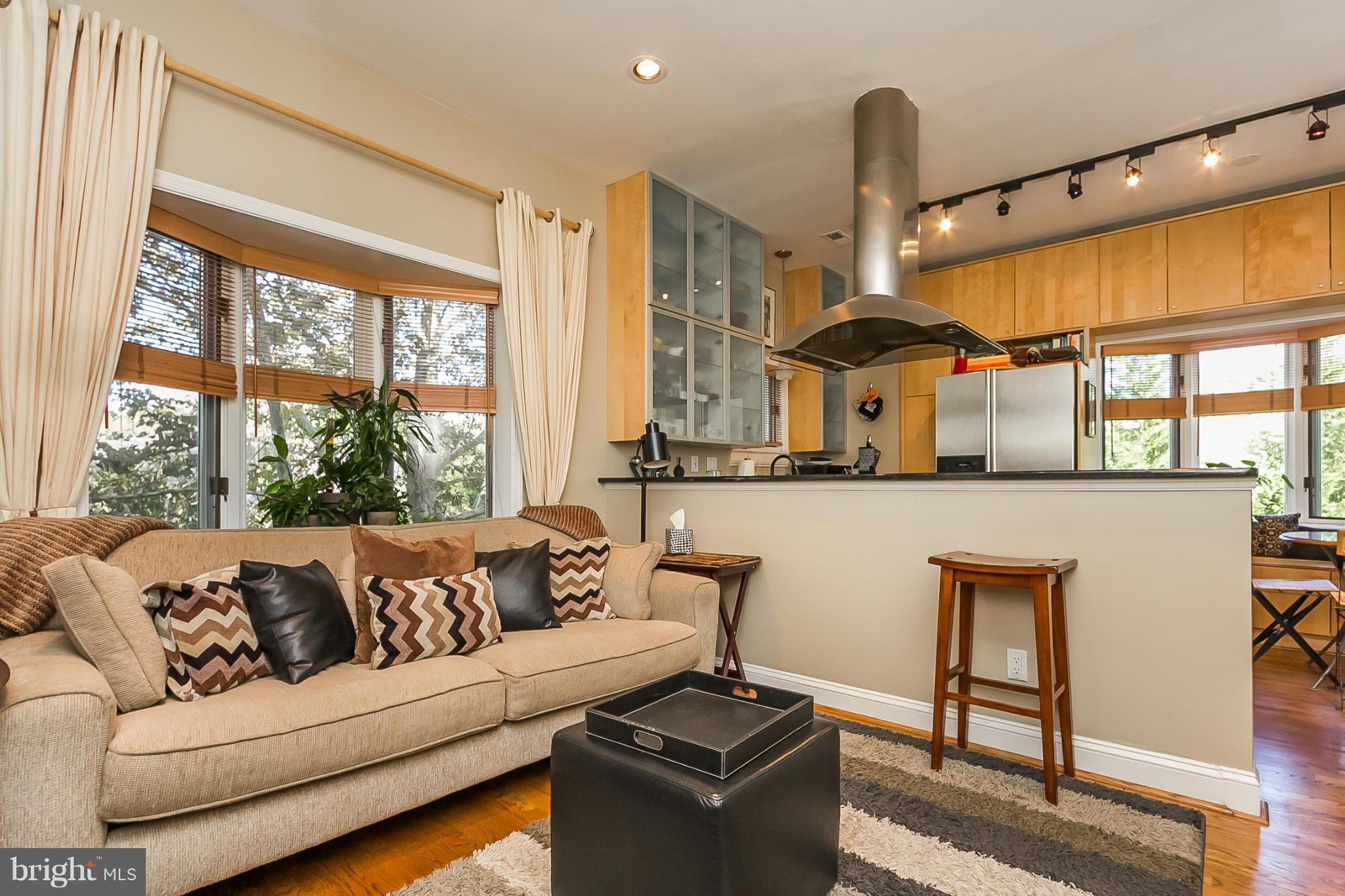 VILLAGES AT HOMELAND - Residential