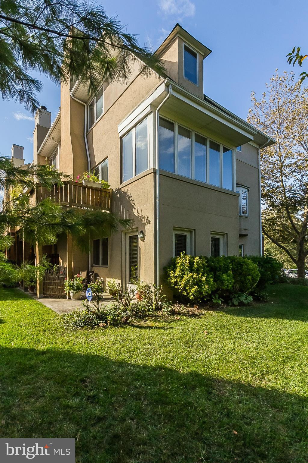 VILLAGES AT HOMELAND - Residential