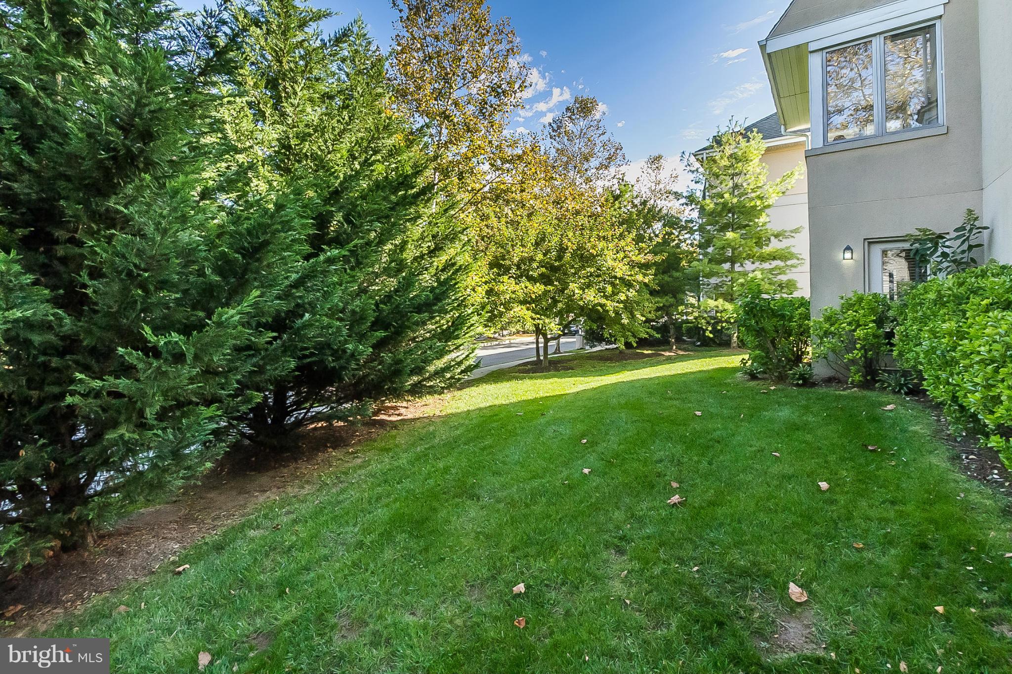 VILLAGES AT HOMELAND - Residential