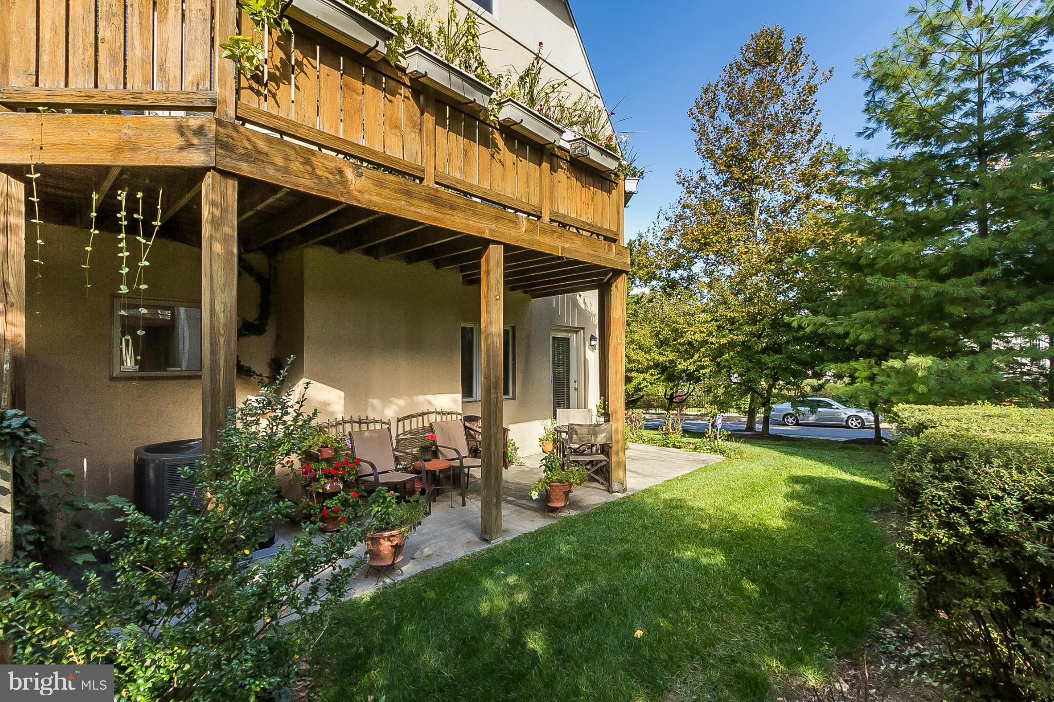 VILLAGES AT HOMELAND - Residential