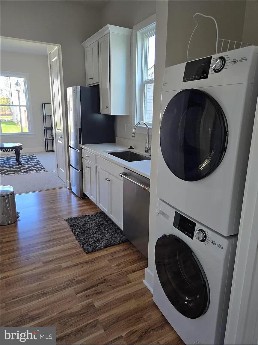 WHITE OAKS FARM - Residential Lease