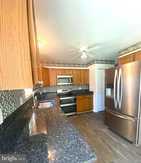 STONE RIVER - Residential